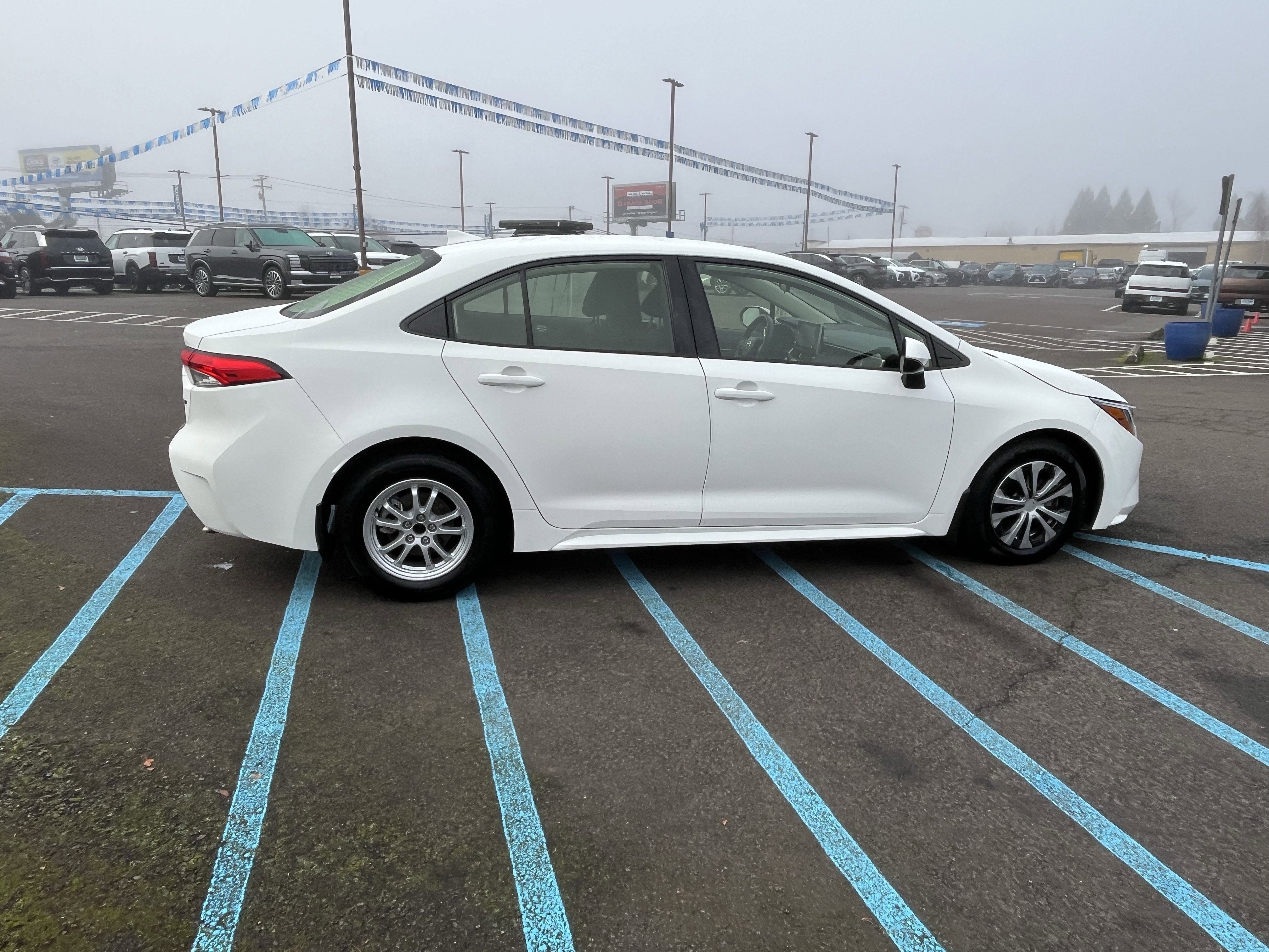 2021 Toyota Corolla Hybrid LE