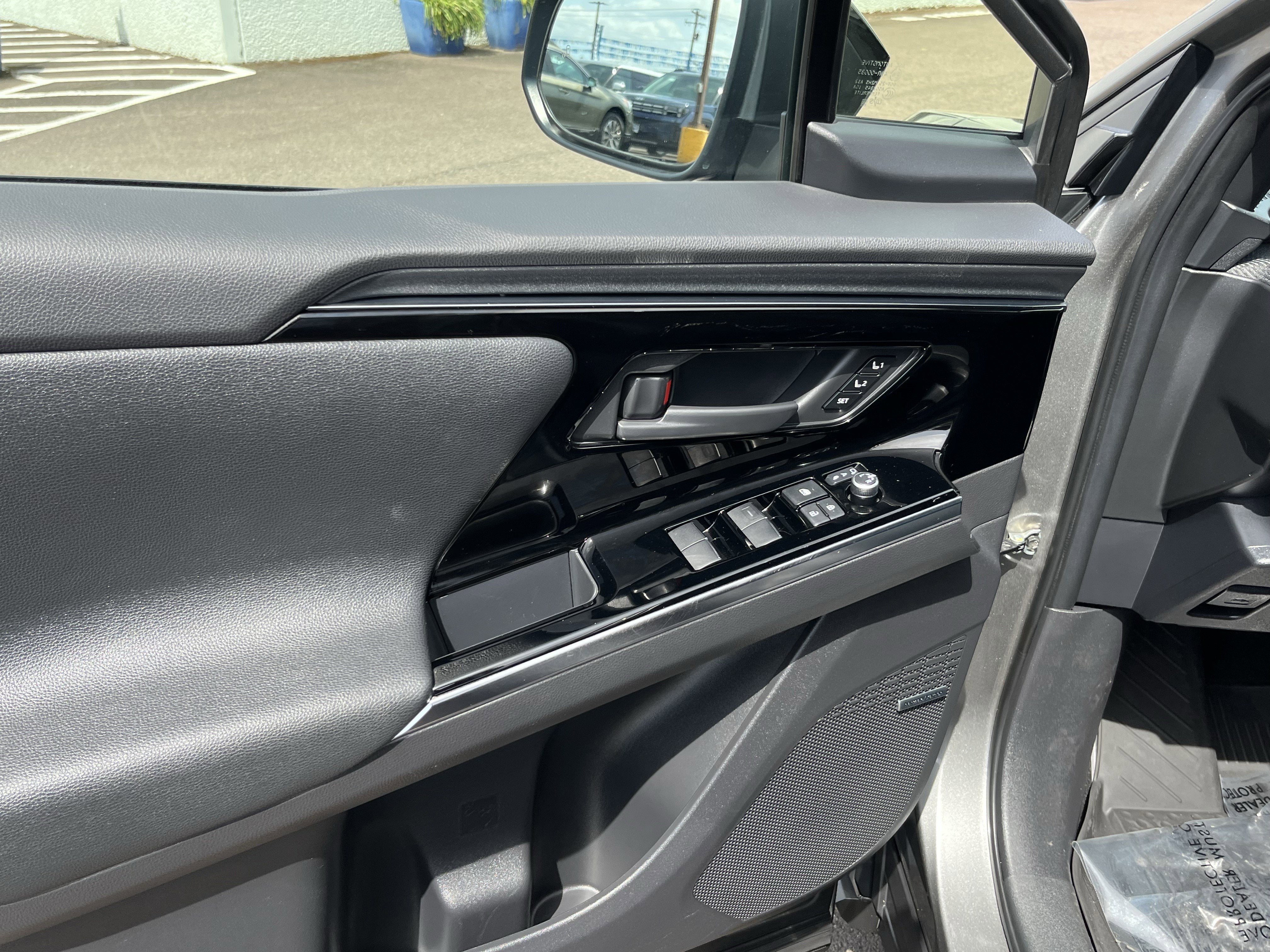 2023 Subaru Solterra Limited