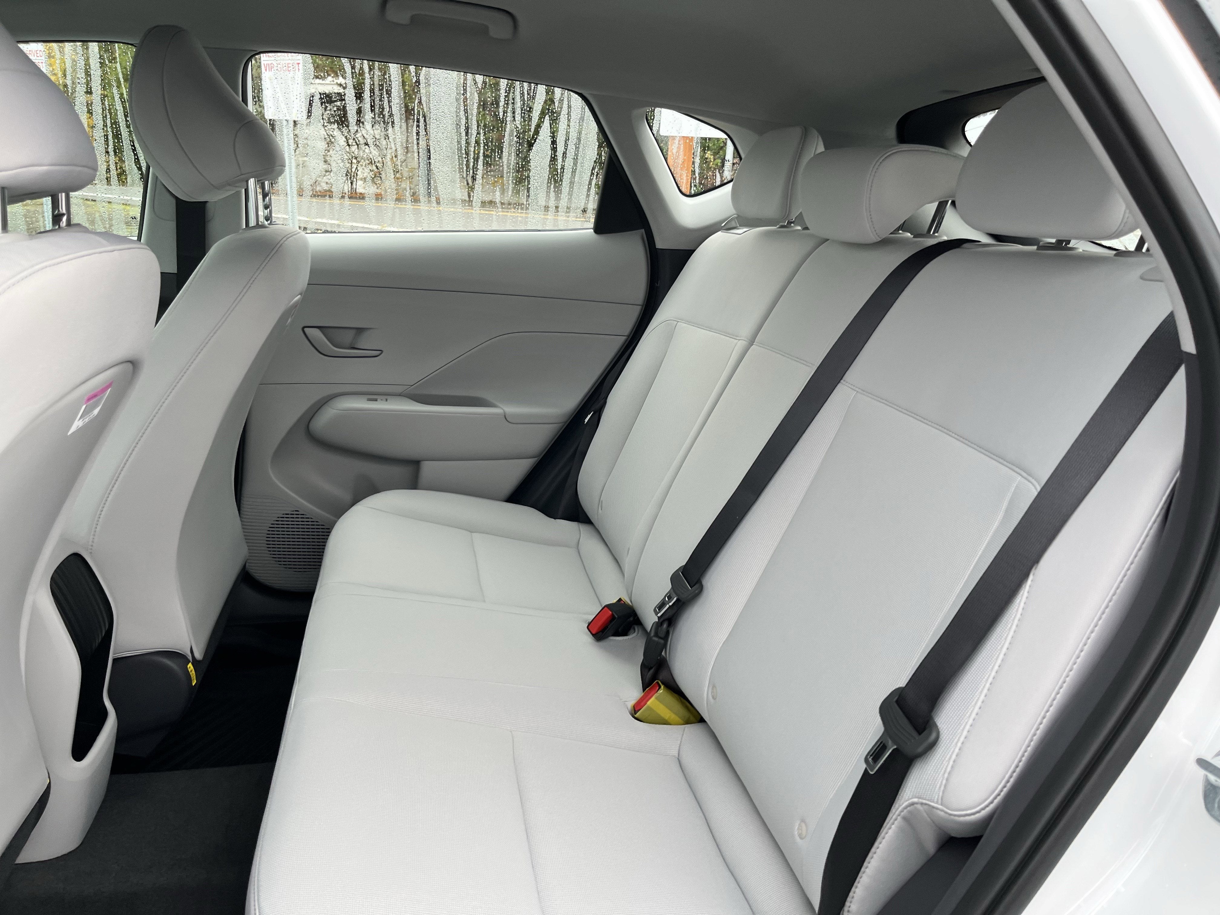 2026 Hyundai KONA SE