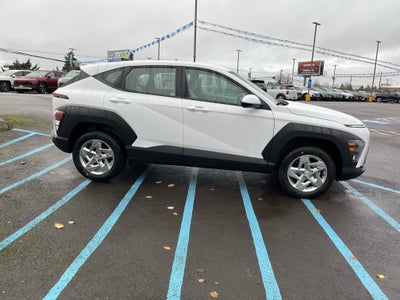 2026 Hyundai KONA SE