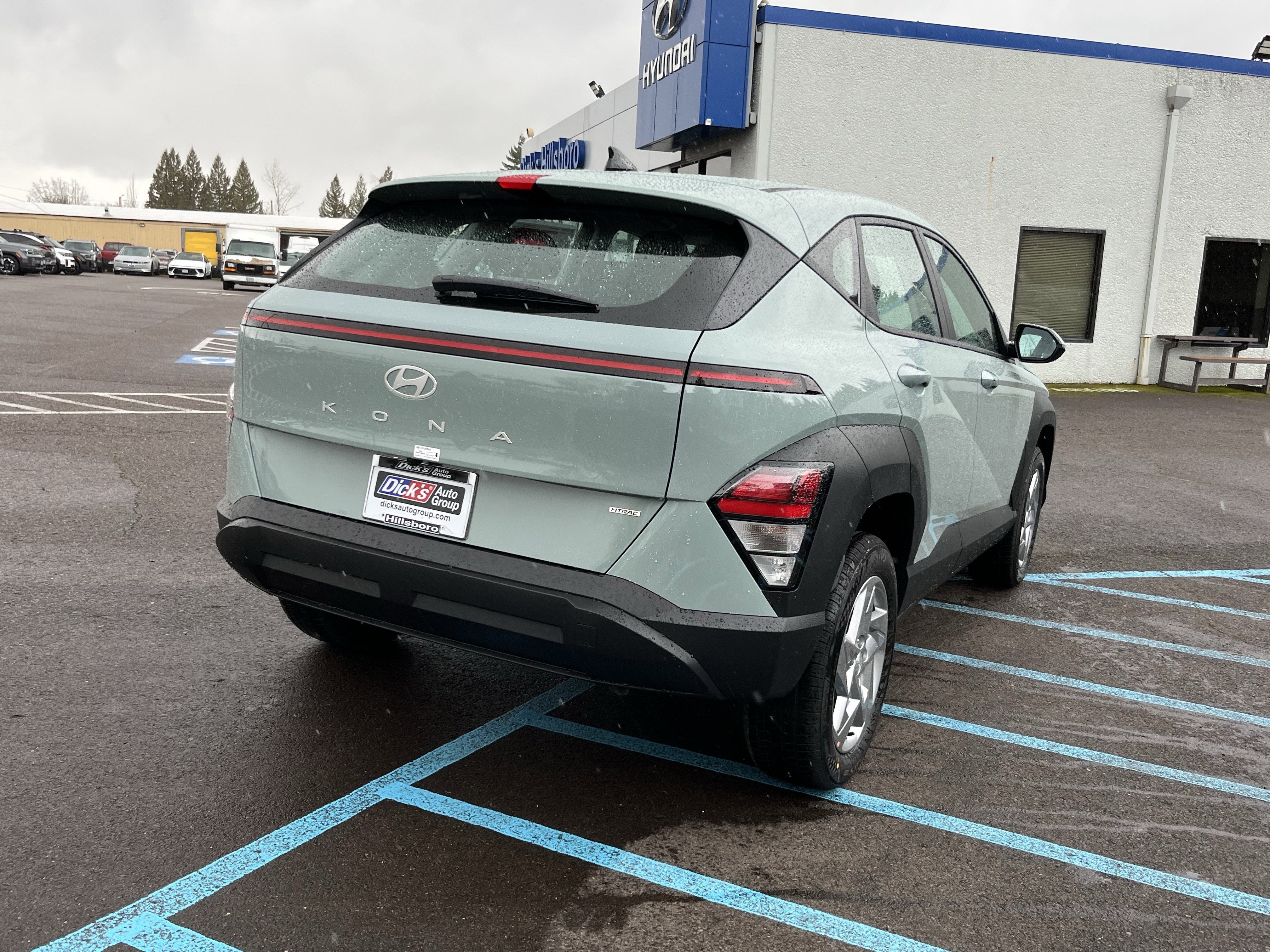 2026 Hyundai KONA SE