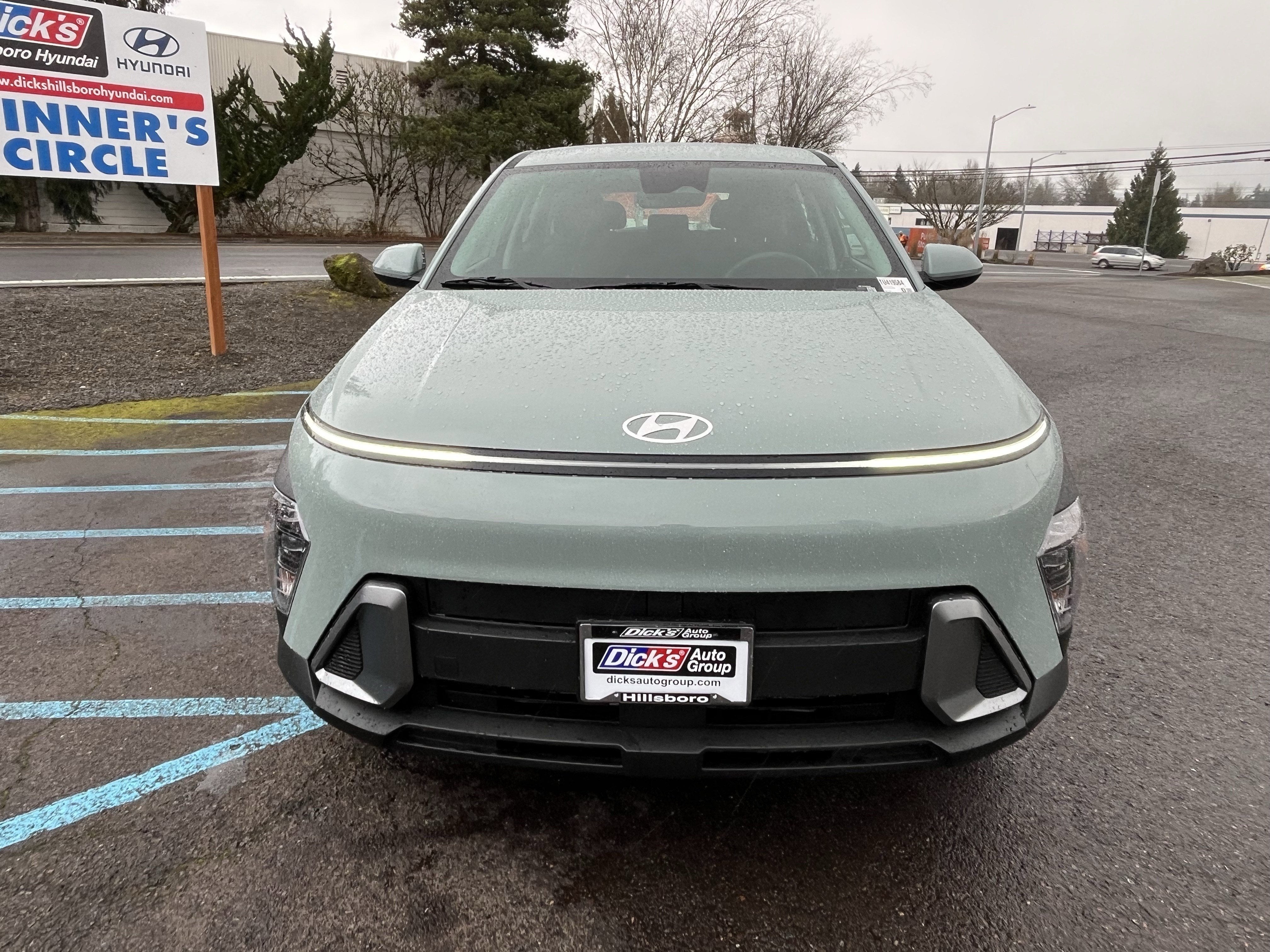 2026 Hyundai KONA SE