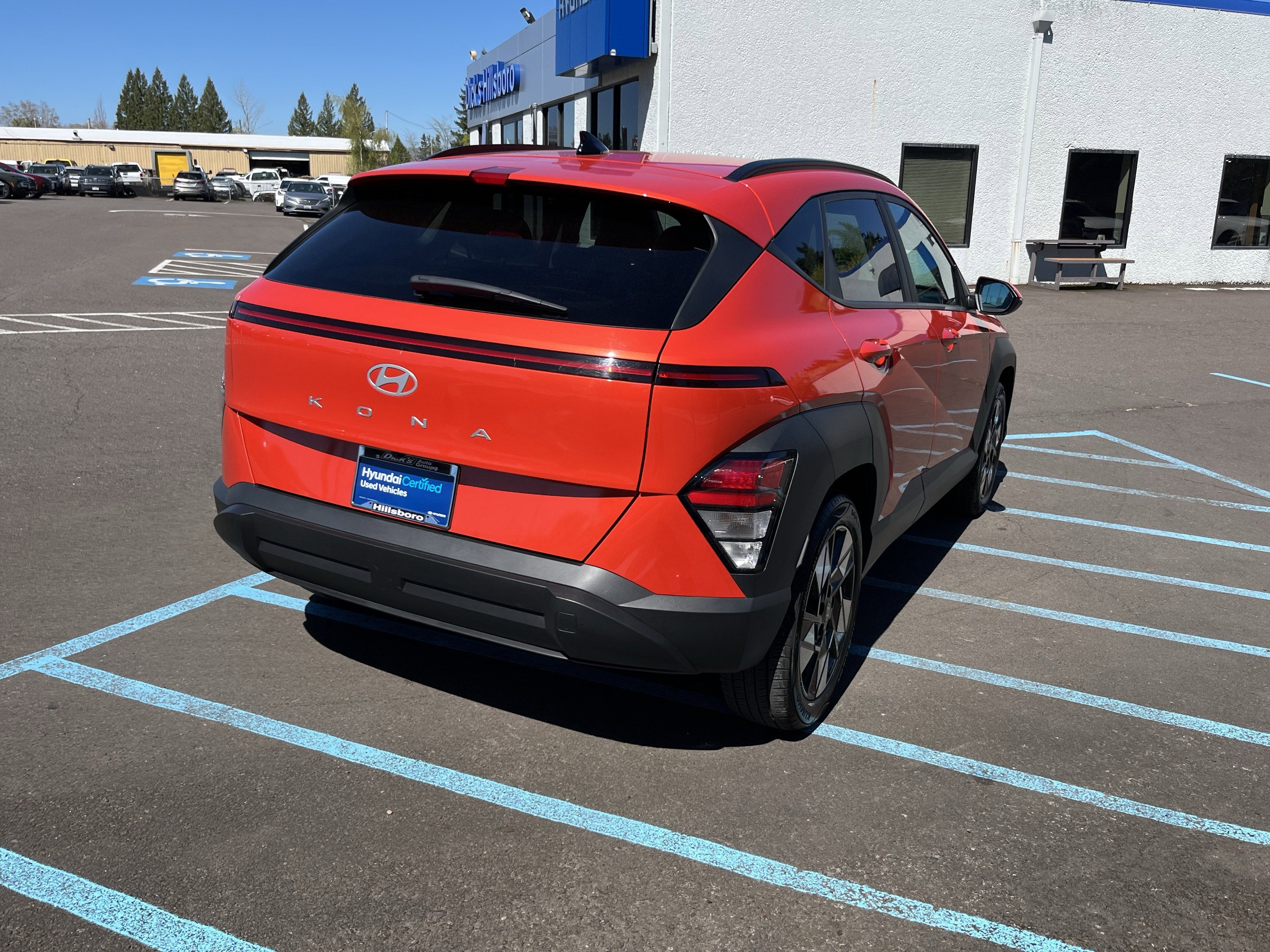 2025 Hyundai KONA SEL