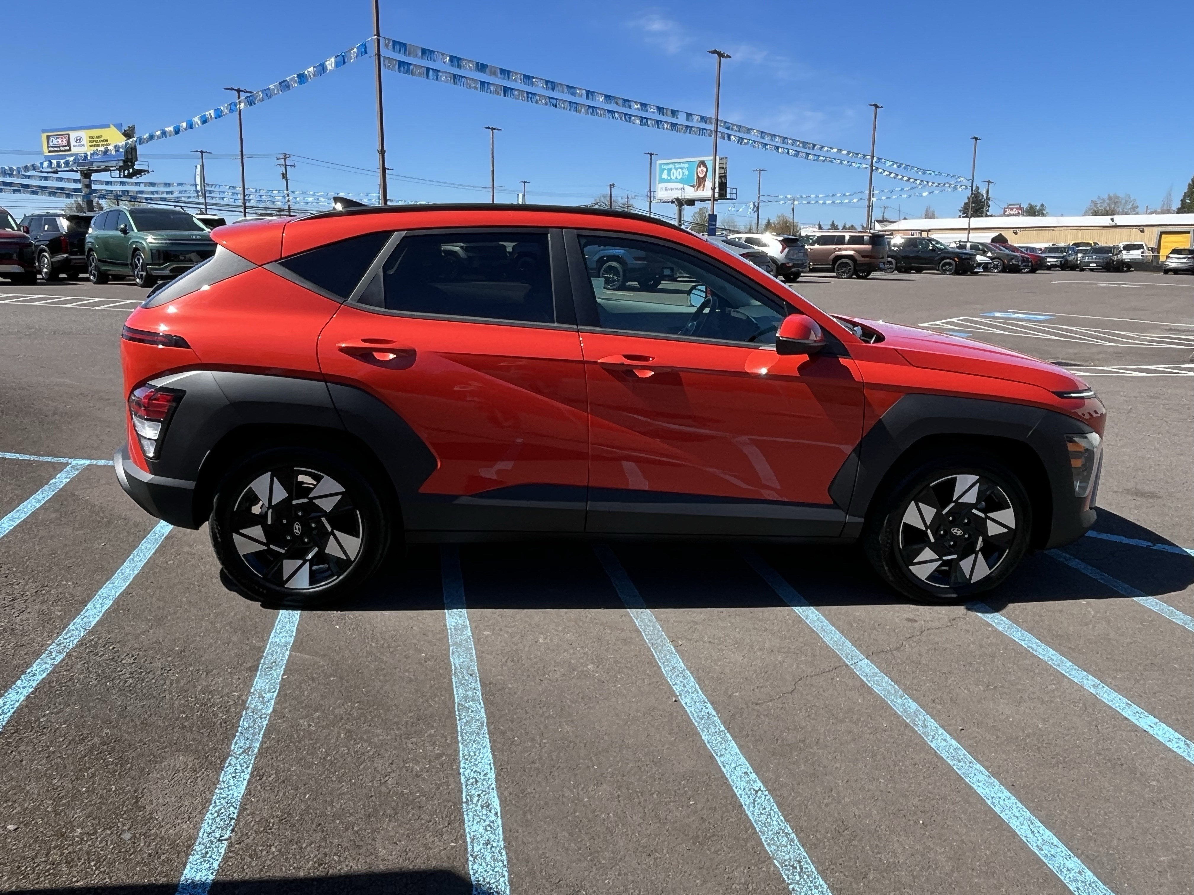 2025 Hyundai KONA SEL