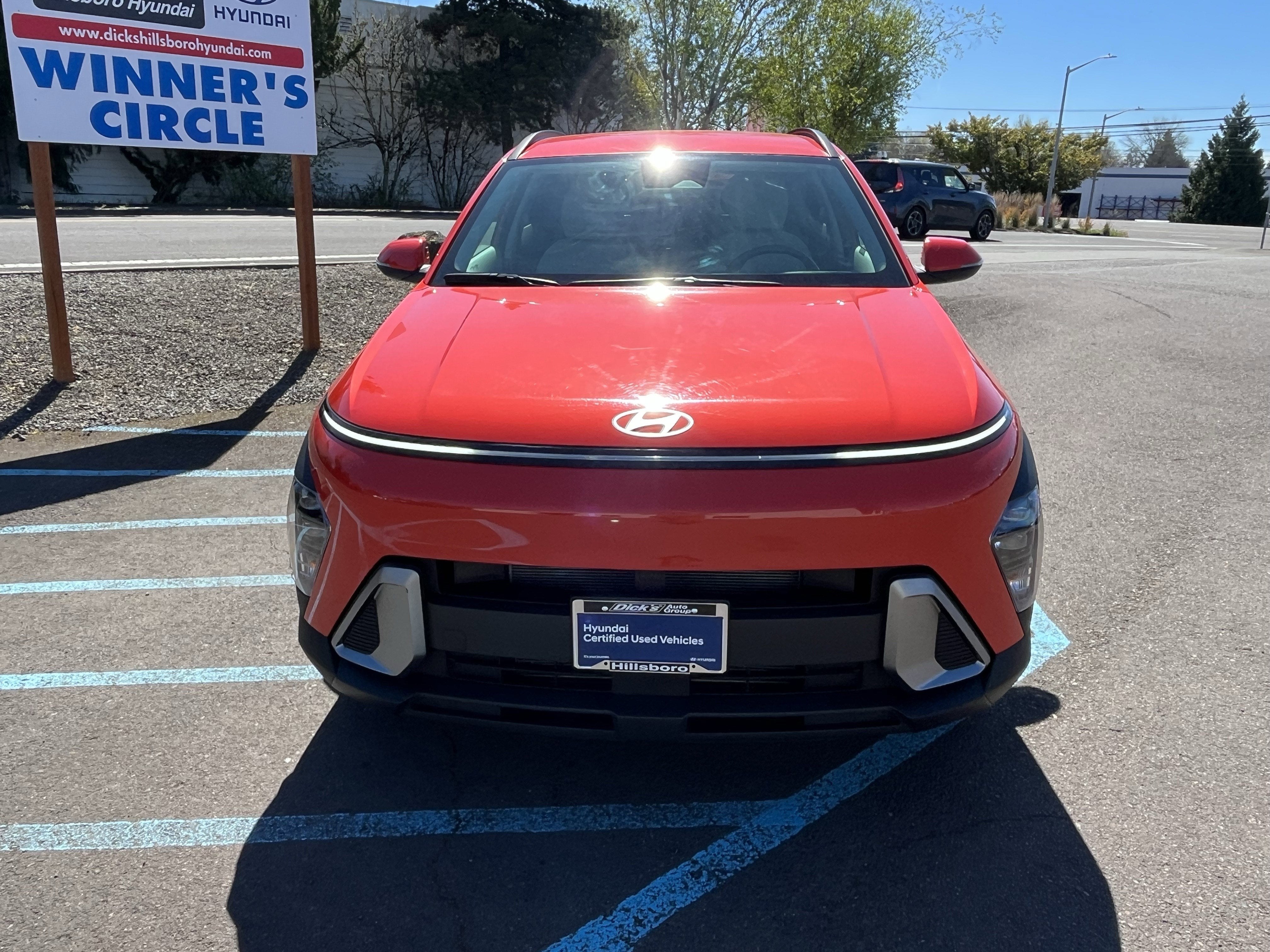 2025 Hyundai KONA SEL