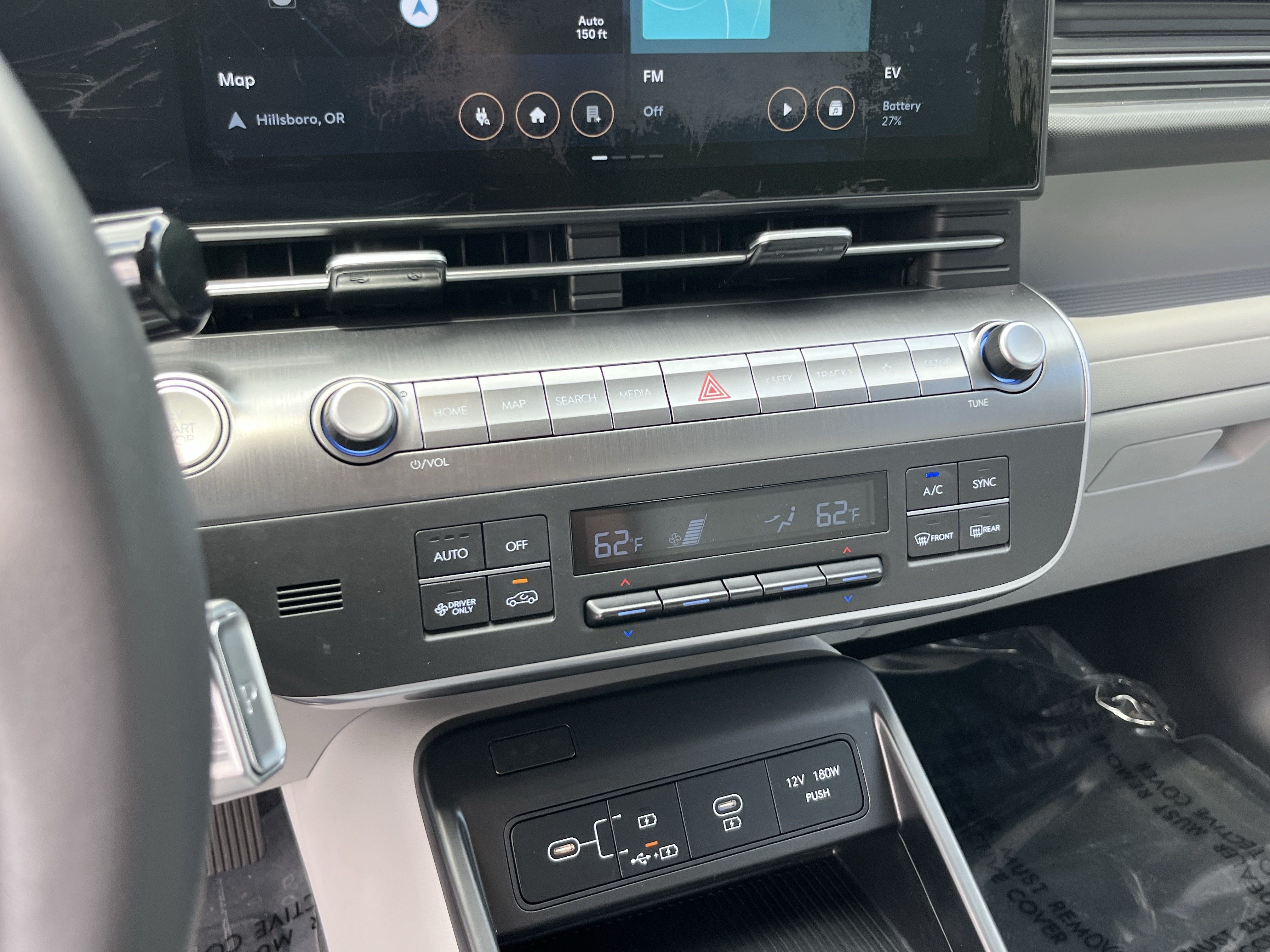 2024 Hyundai KONA ELECTRIC SEL