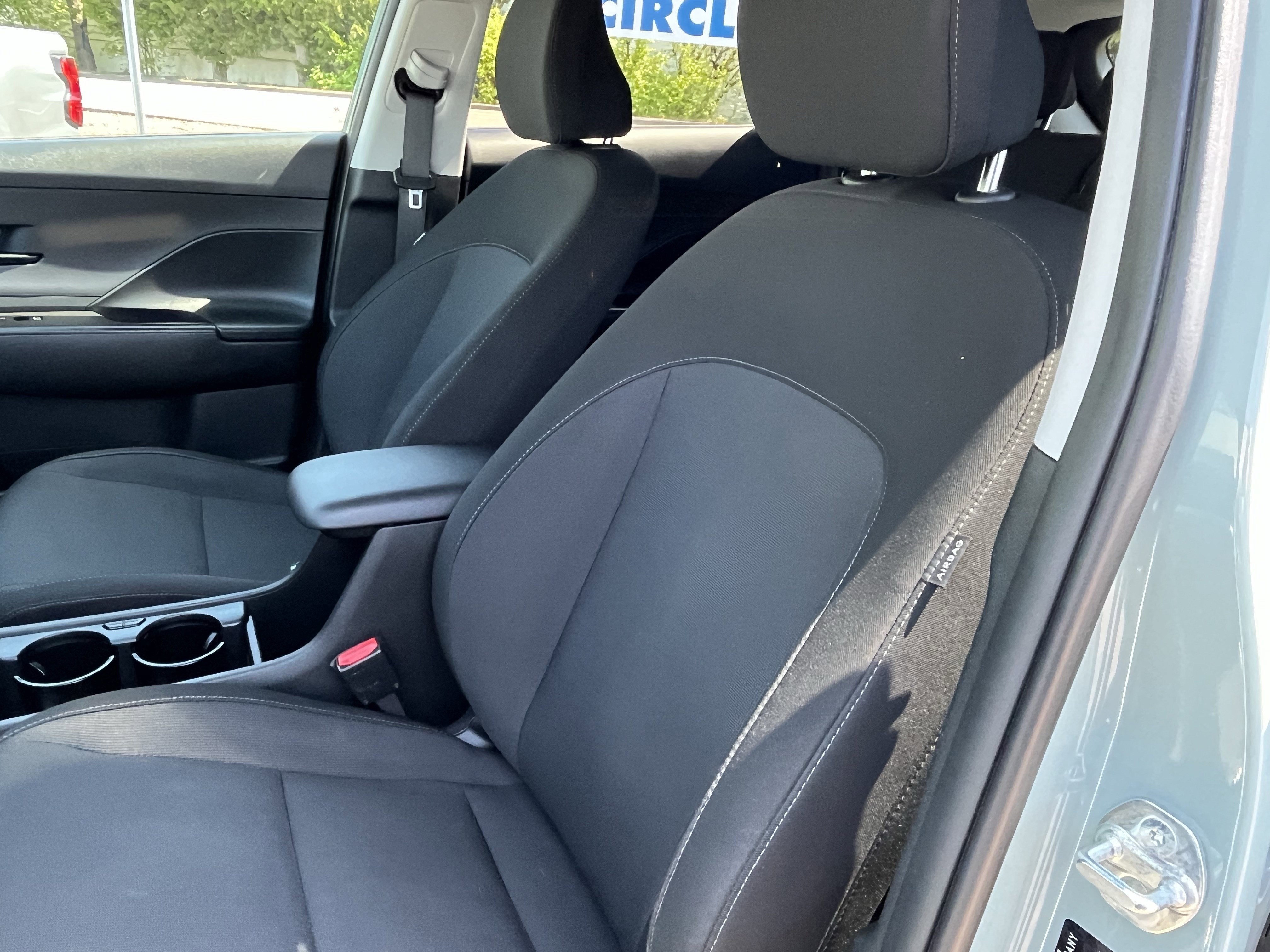 2024 Hyundai KONA ELECTRIC SEL