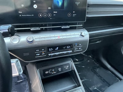 2024 Hyundai KONA ELECTRIC SEL