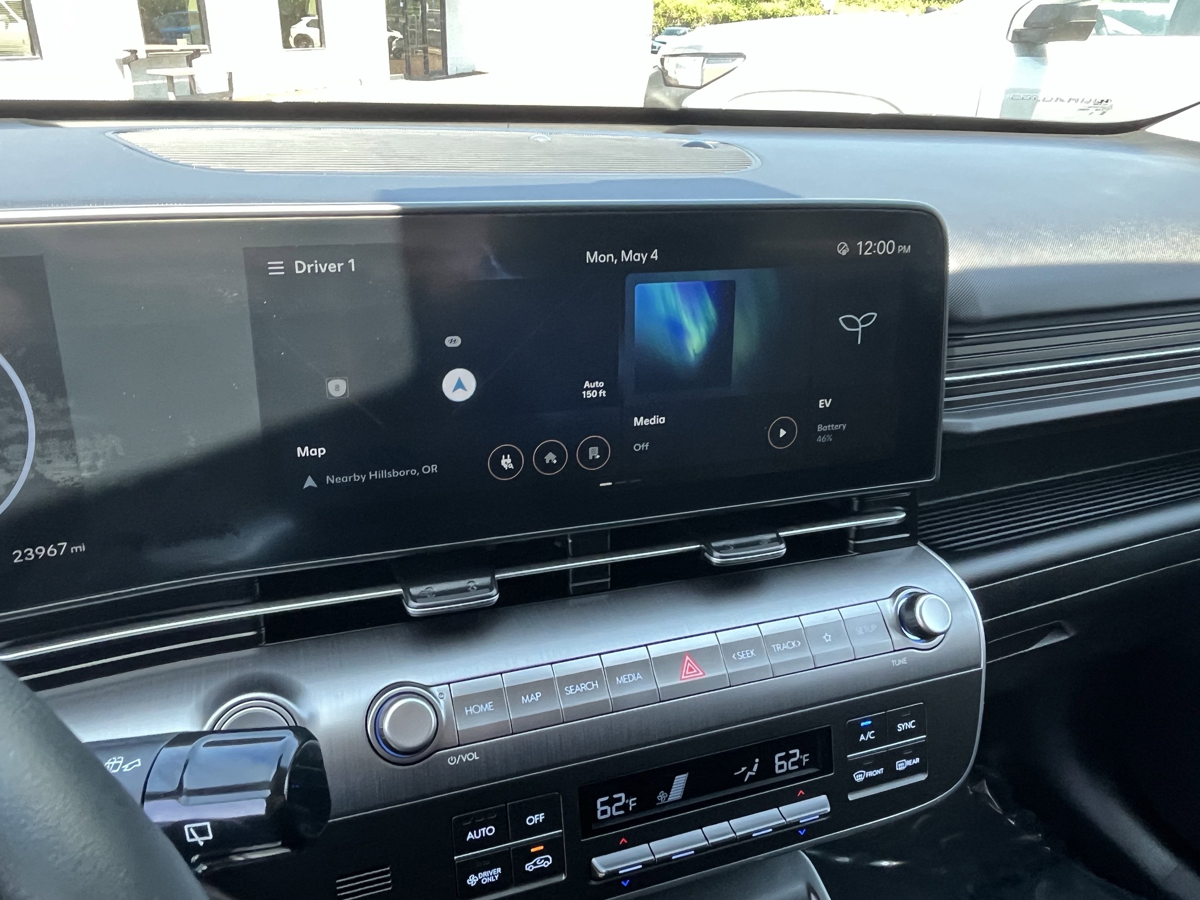2024 Hyundai KONA ELECTRIC SEL