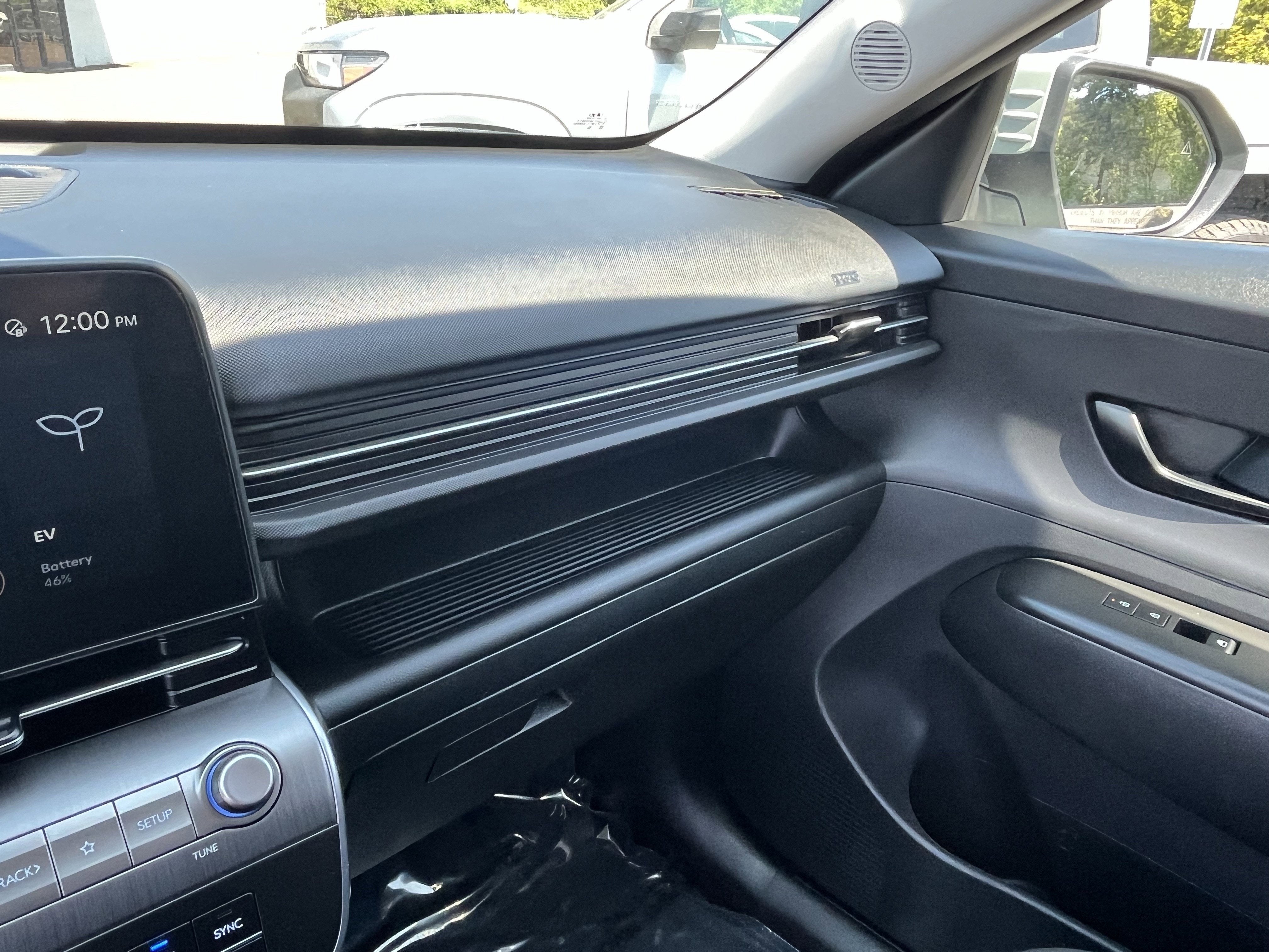 2024 Hyundai KONA ELECTRIC SEL