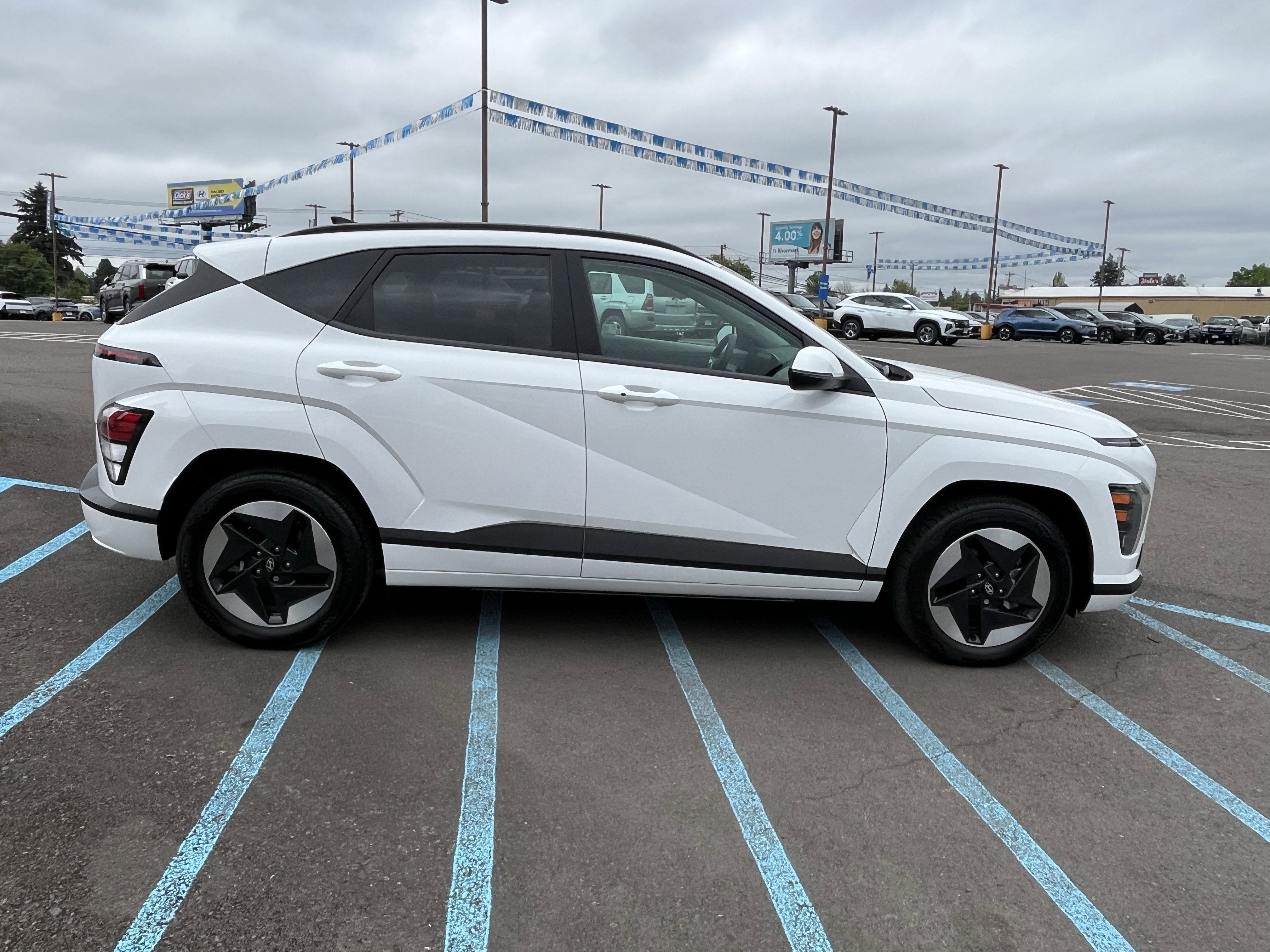 2024 Hyundai KONA ELECTRIC SEL