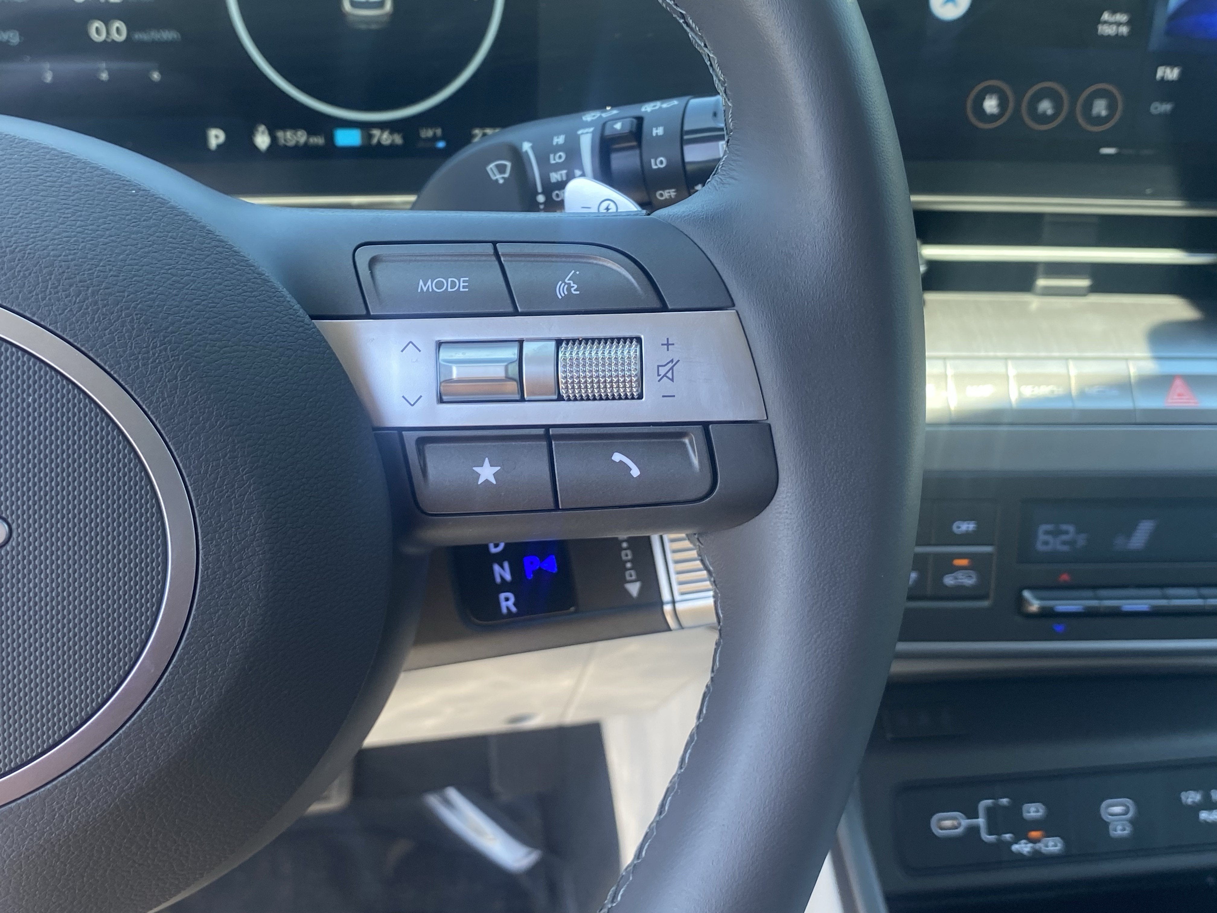 2025 Hyundai KONA ELECTRIC SEL