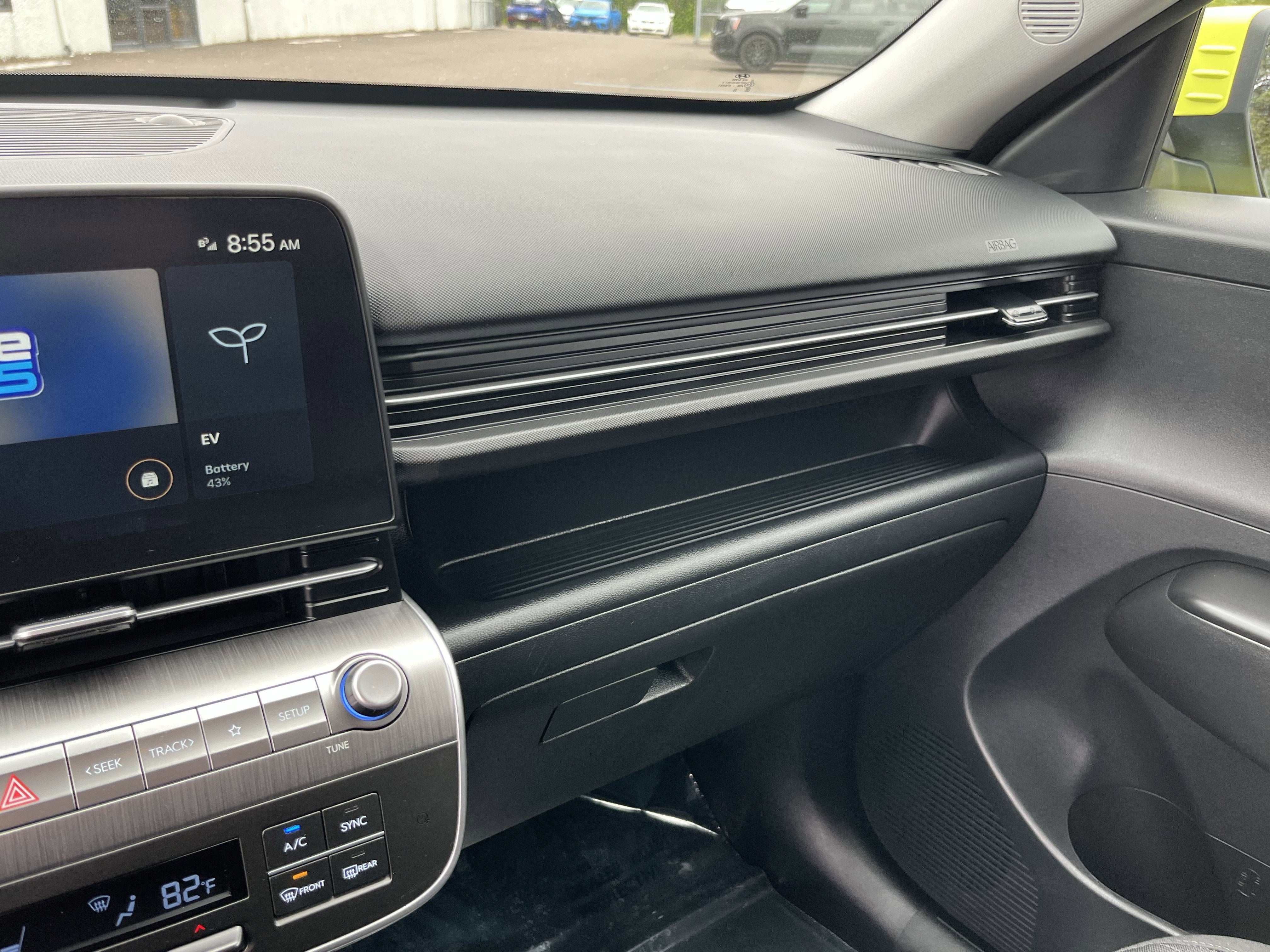2024 Hyundai KONA ELECTRIC SEL