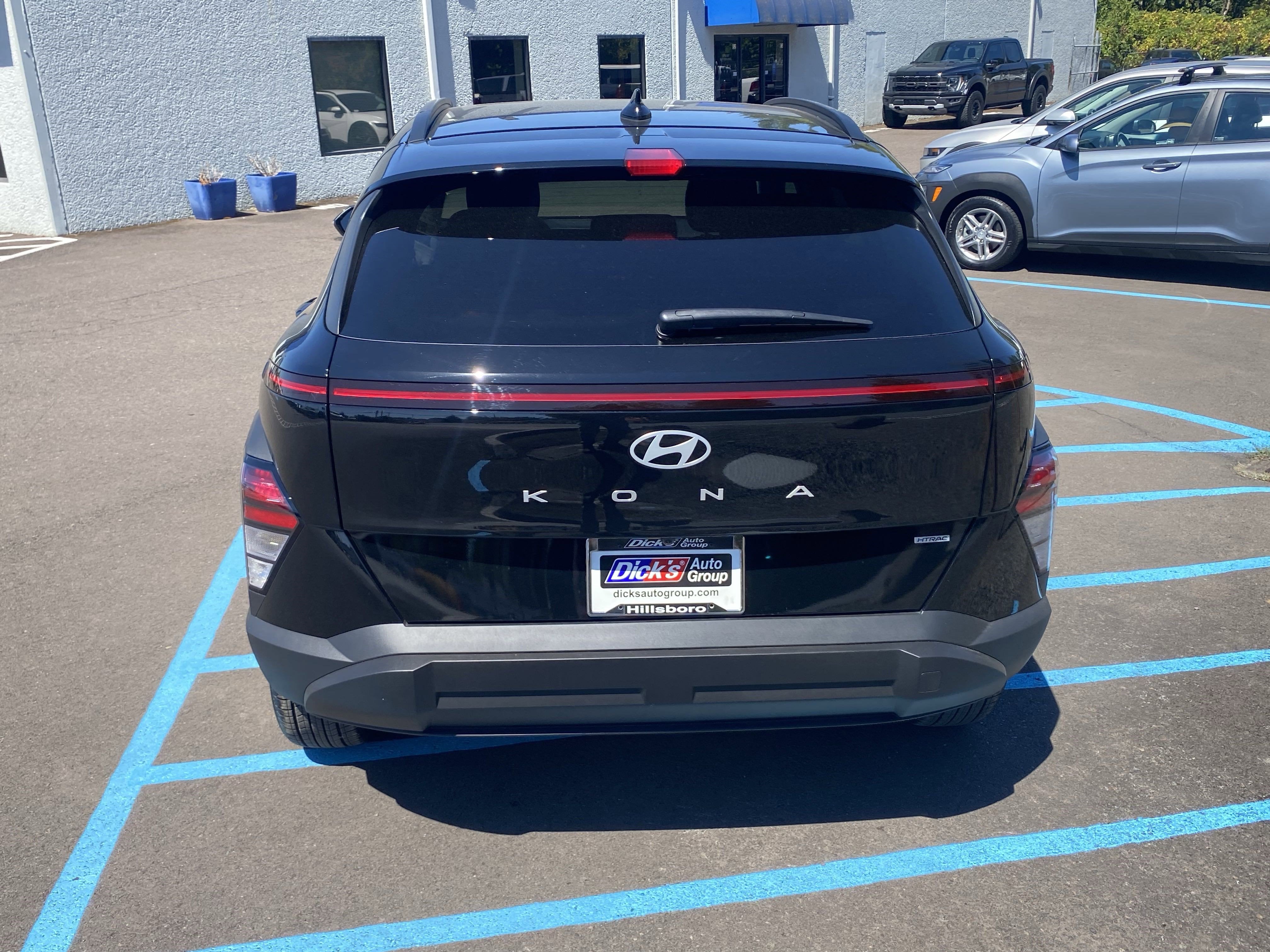 2025 Hyundai KONA SEL Convenience