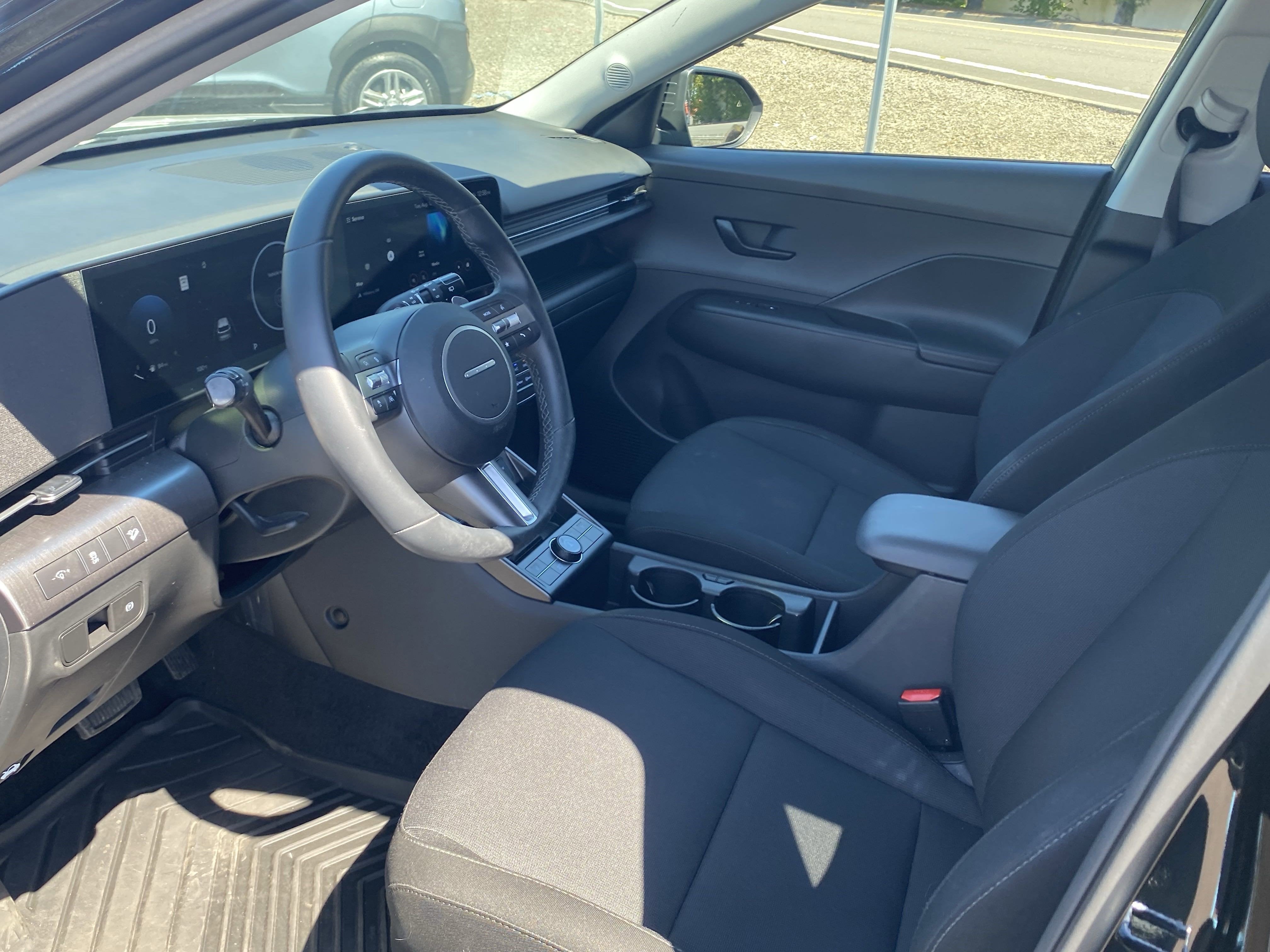 2025 Hyundai KONA SEL Convenience
