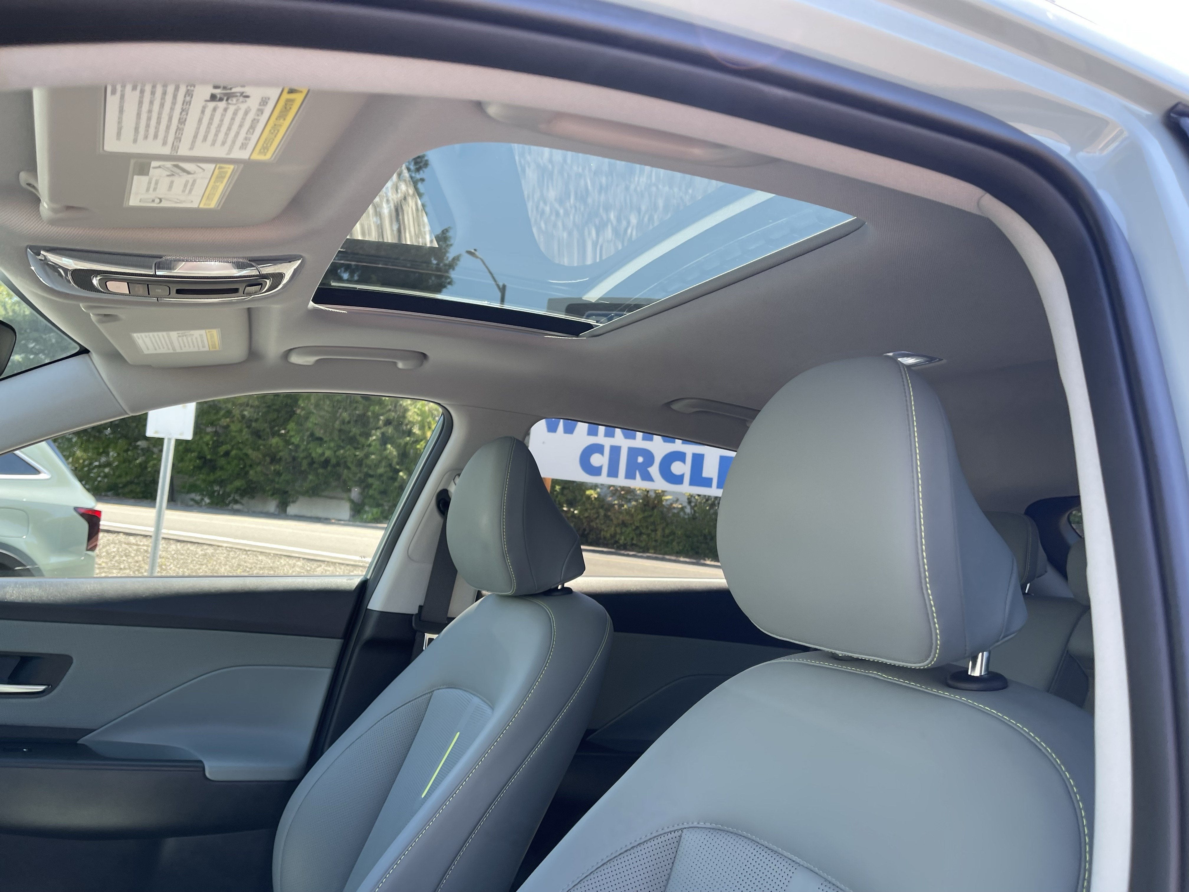 2024 Hyundai KONA ELECTRIC Limited