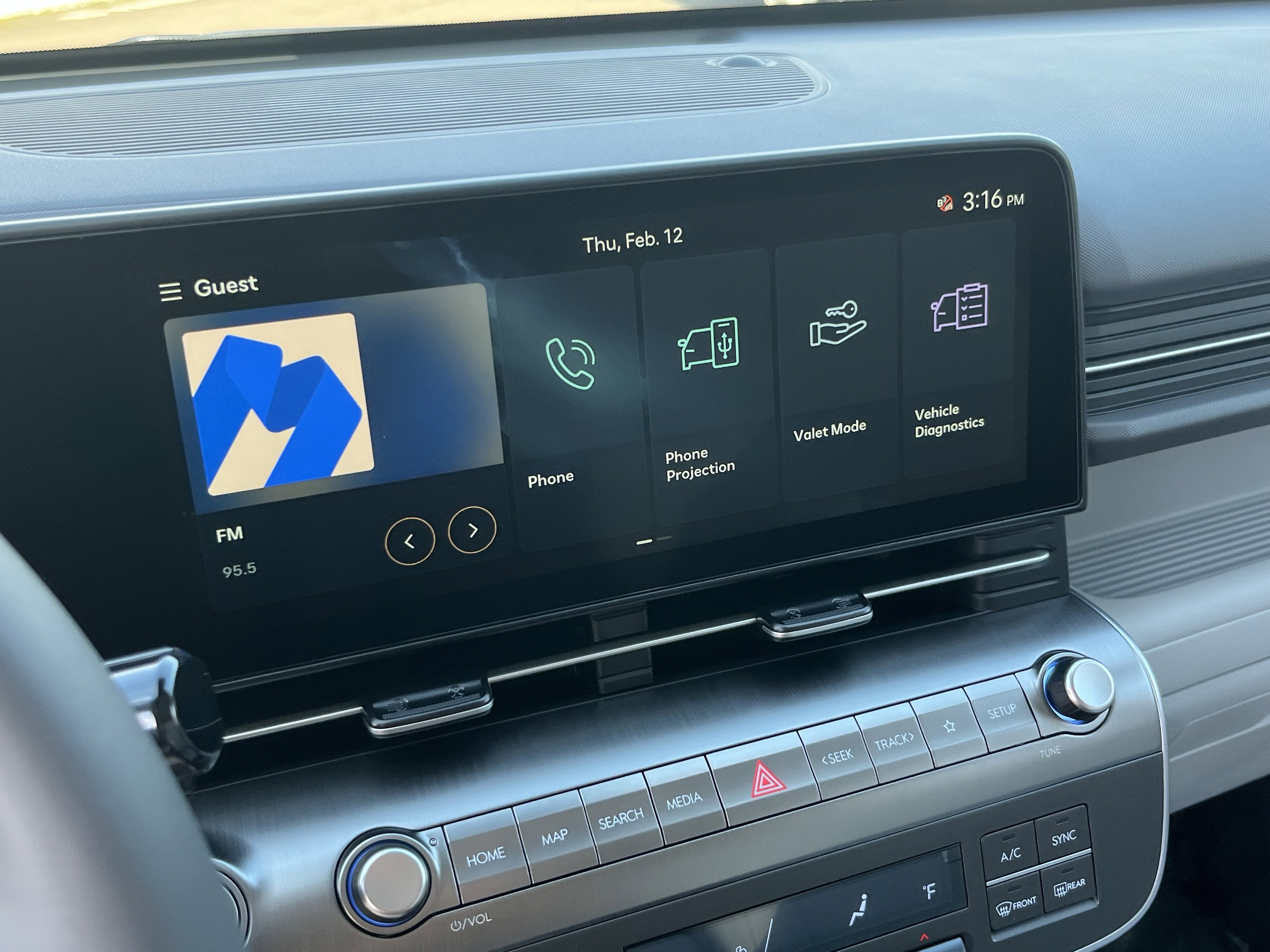 2026 Hyundai KONA SEL Sport AWD