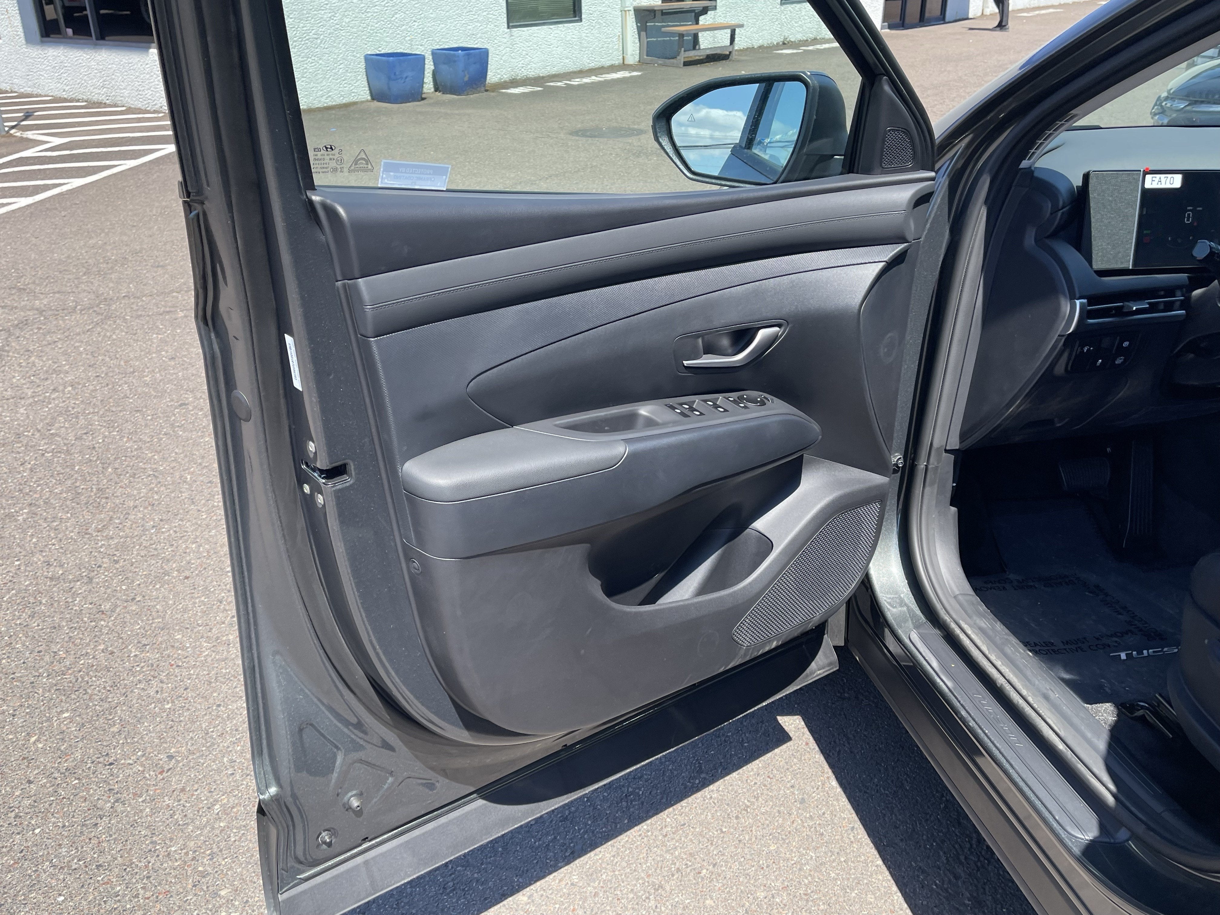 2026 Hyundai TUCSON HYBRID Blue SE