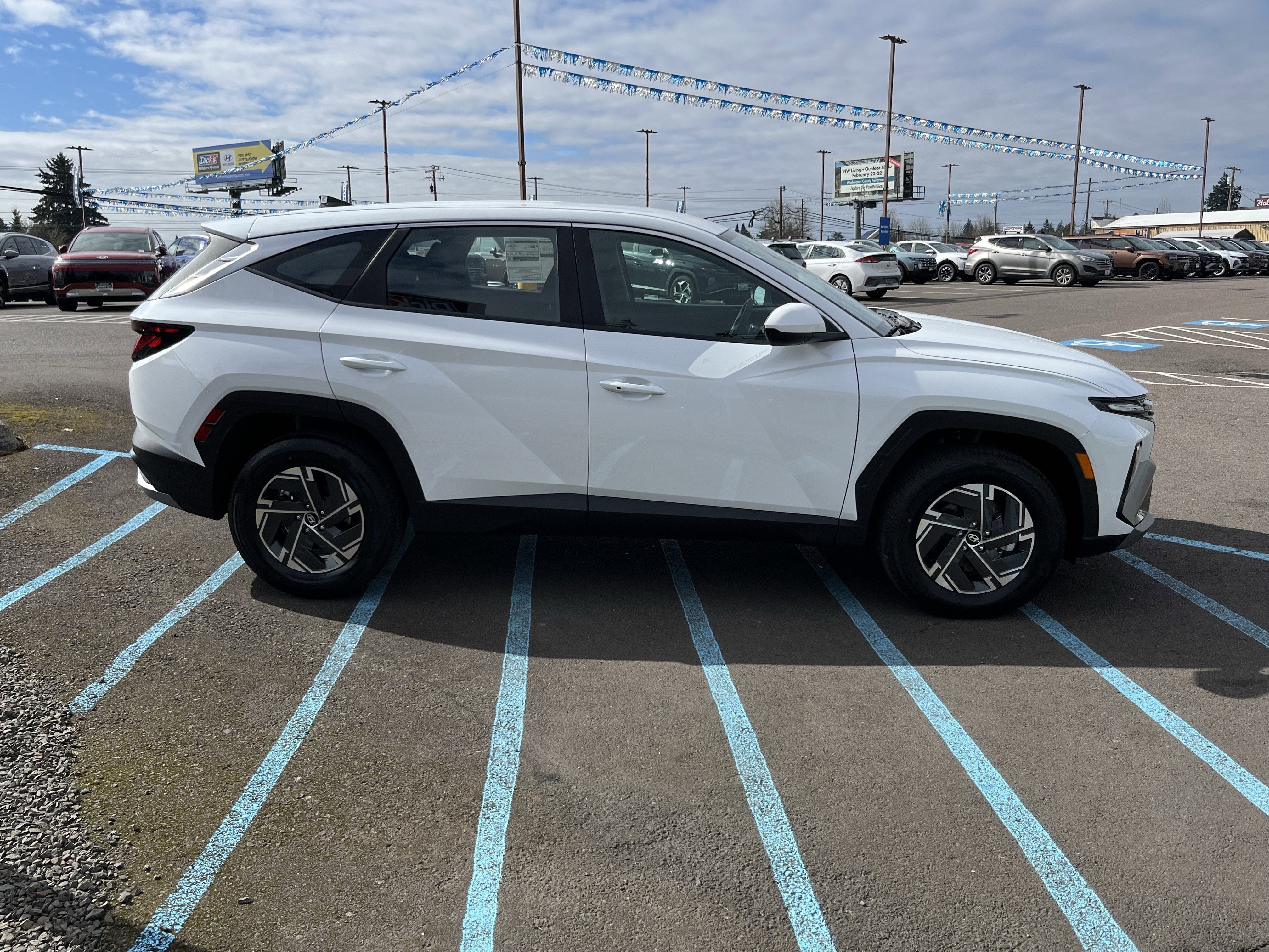 2026 Hyundai TUCSON HYBRID Blue