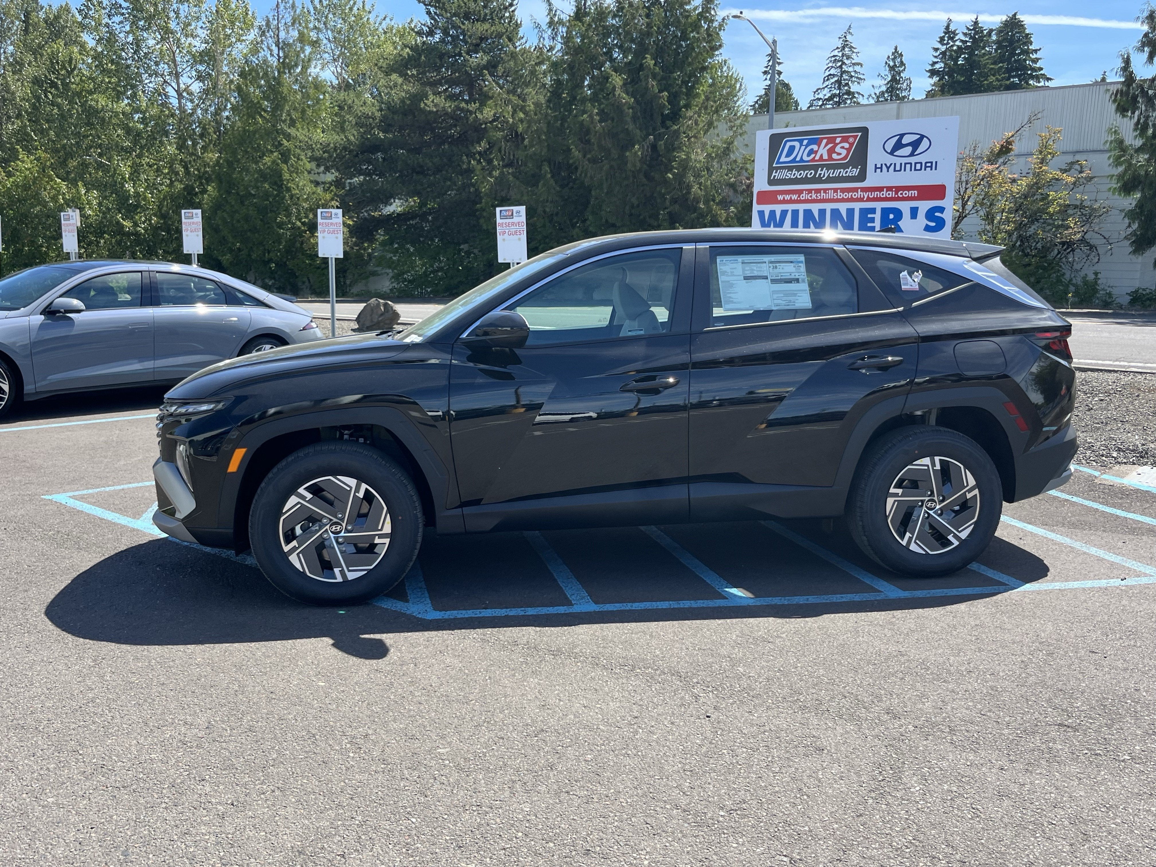 2026 Hyundai TUCSON HYBRID Blue SE