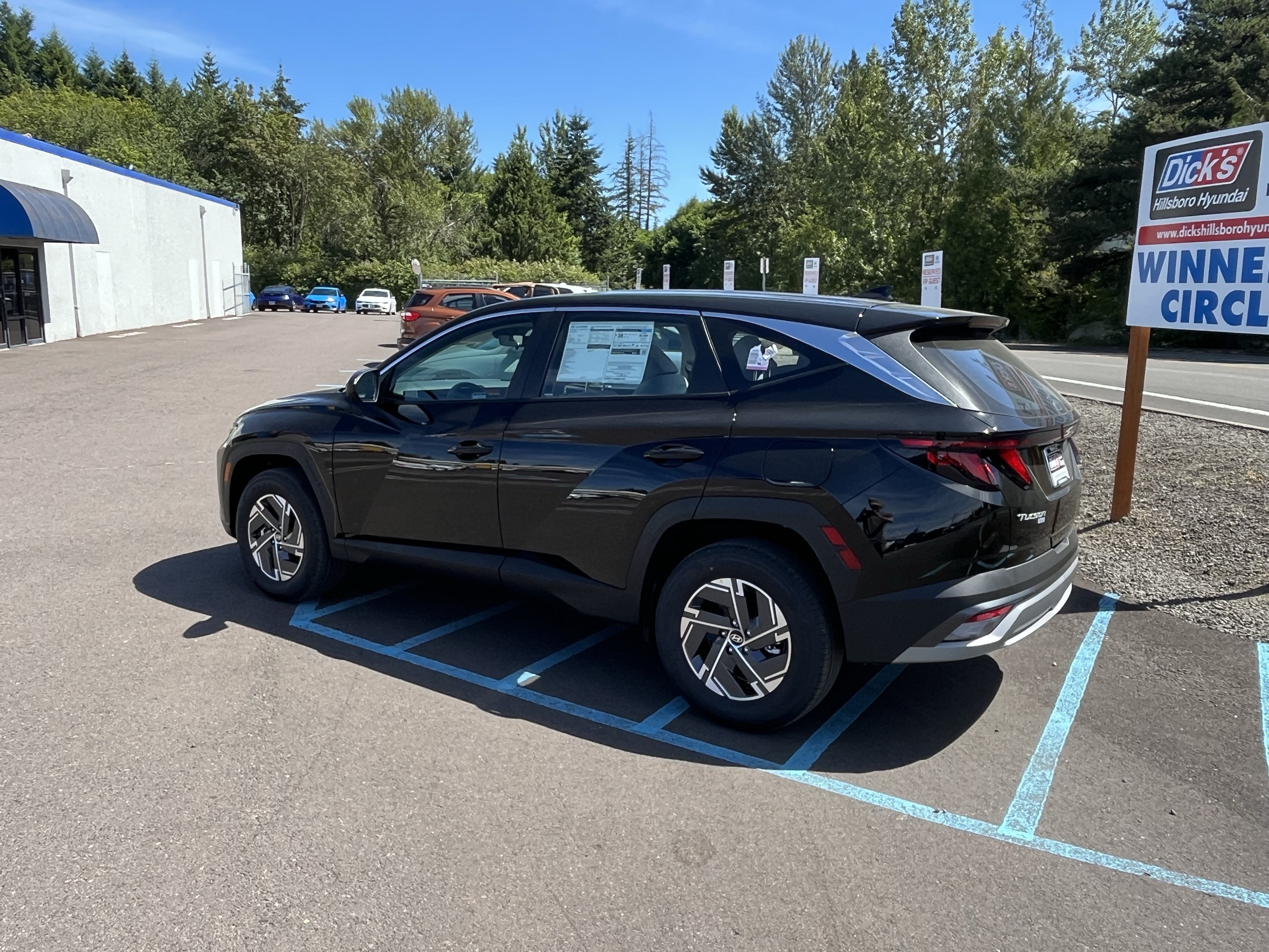 2026 Hyundai TUCSON HYBRID Blue SE