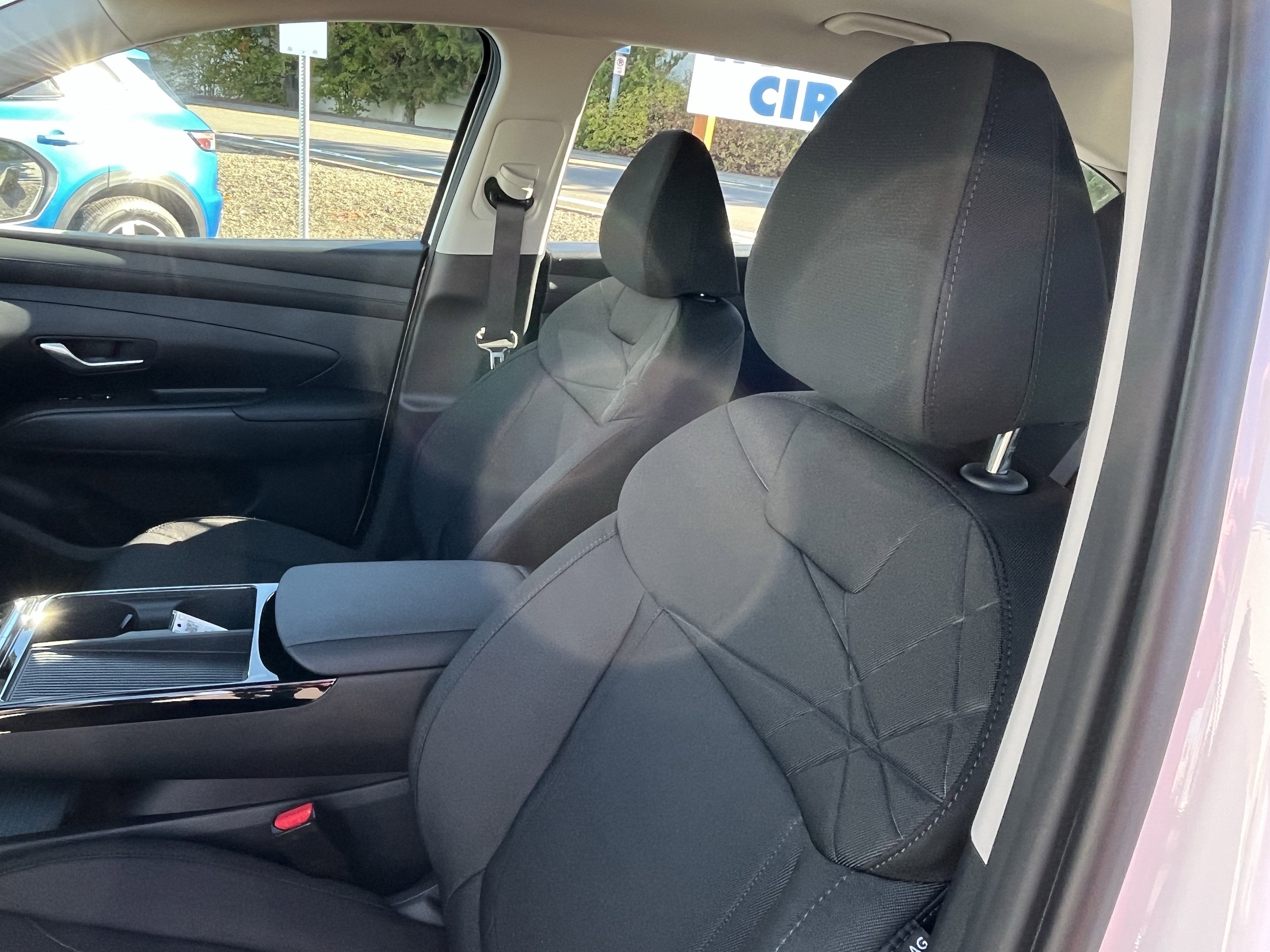 2026 Hyundai TUCSON HYBRID Blue SE