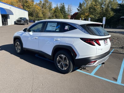2026 Hyundai TUCSON HYBRID Blue SE