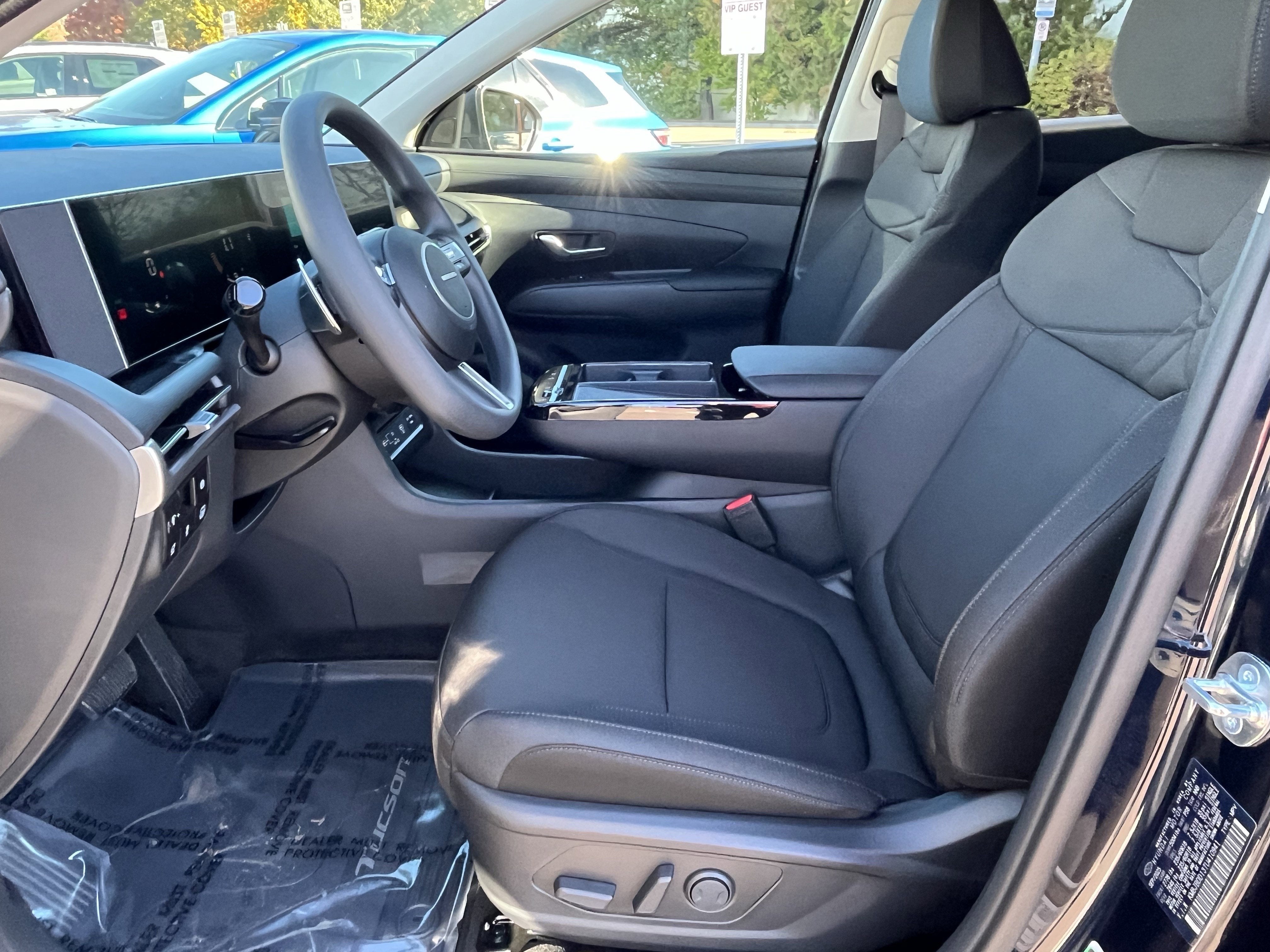 2026 Hyundai TUCSON HYBRID SEL