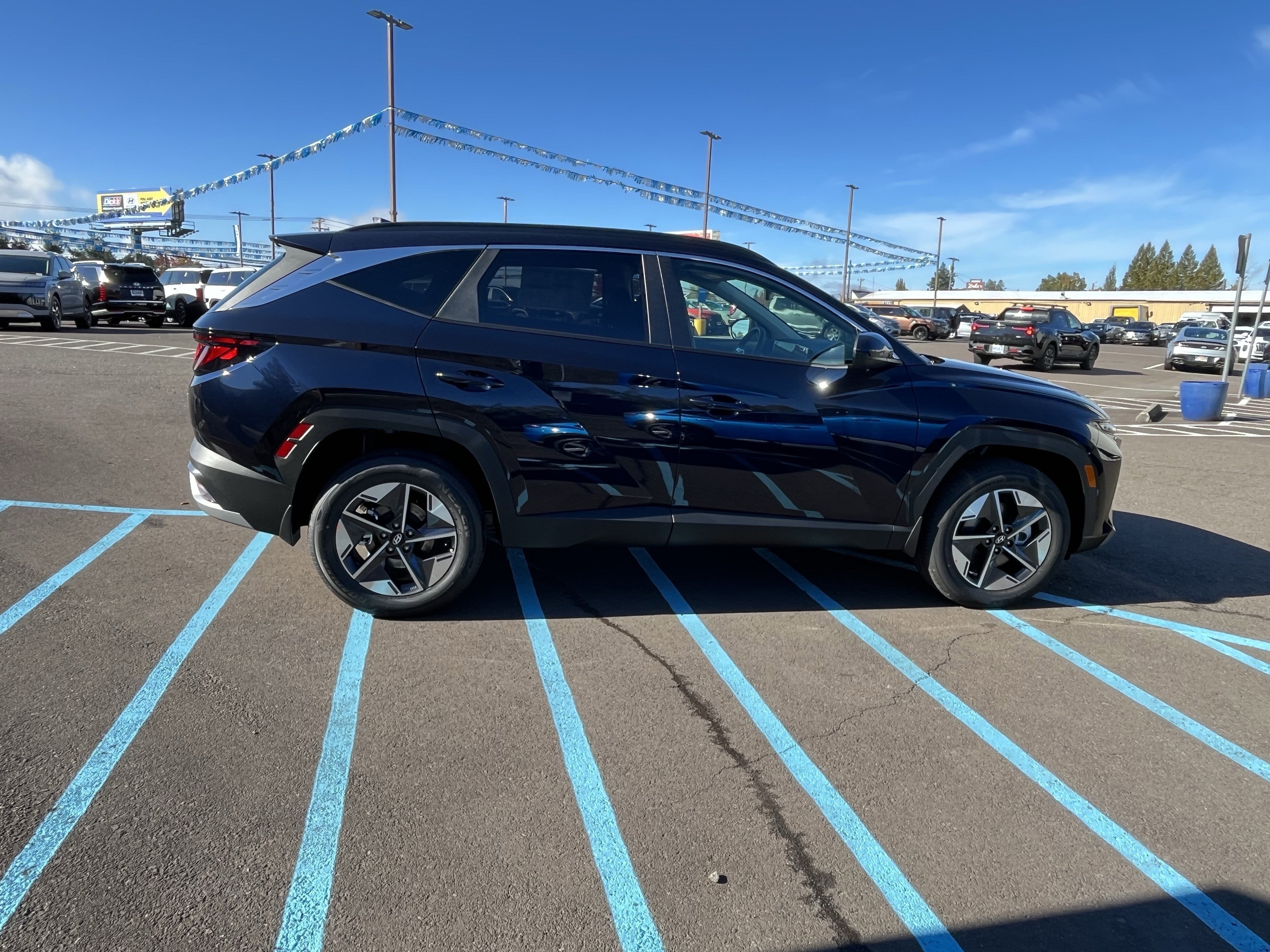 2026 Hyundai TUCSON HYBRID SEL