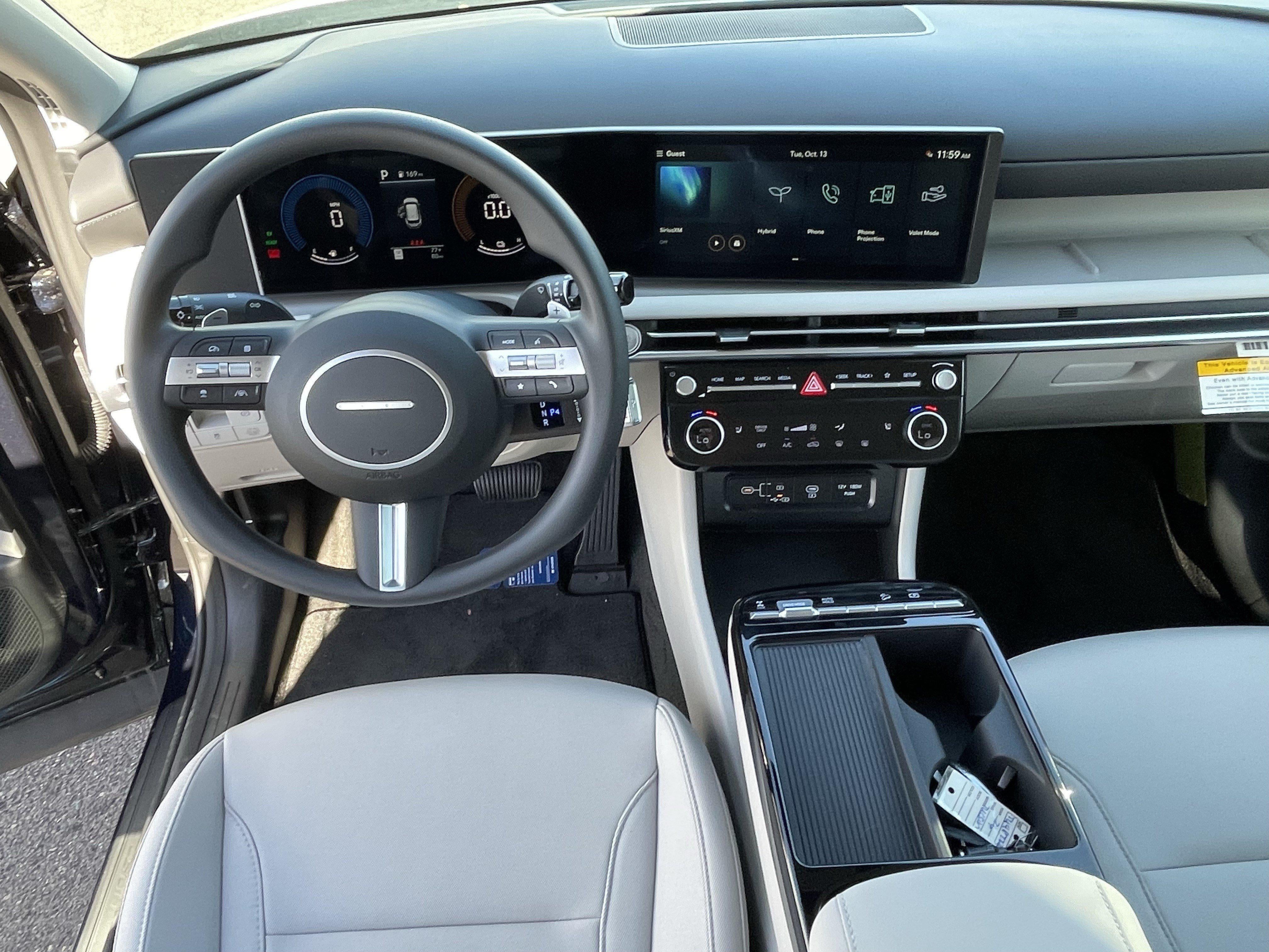 2026 Hyundai TUCSON HYBRID SEL AWD