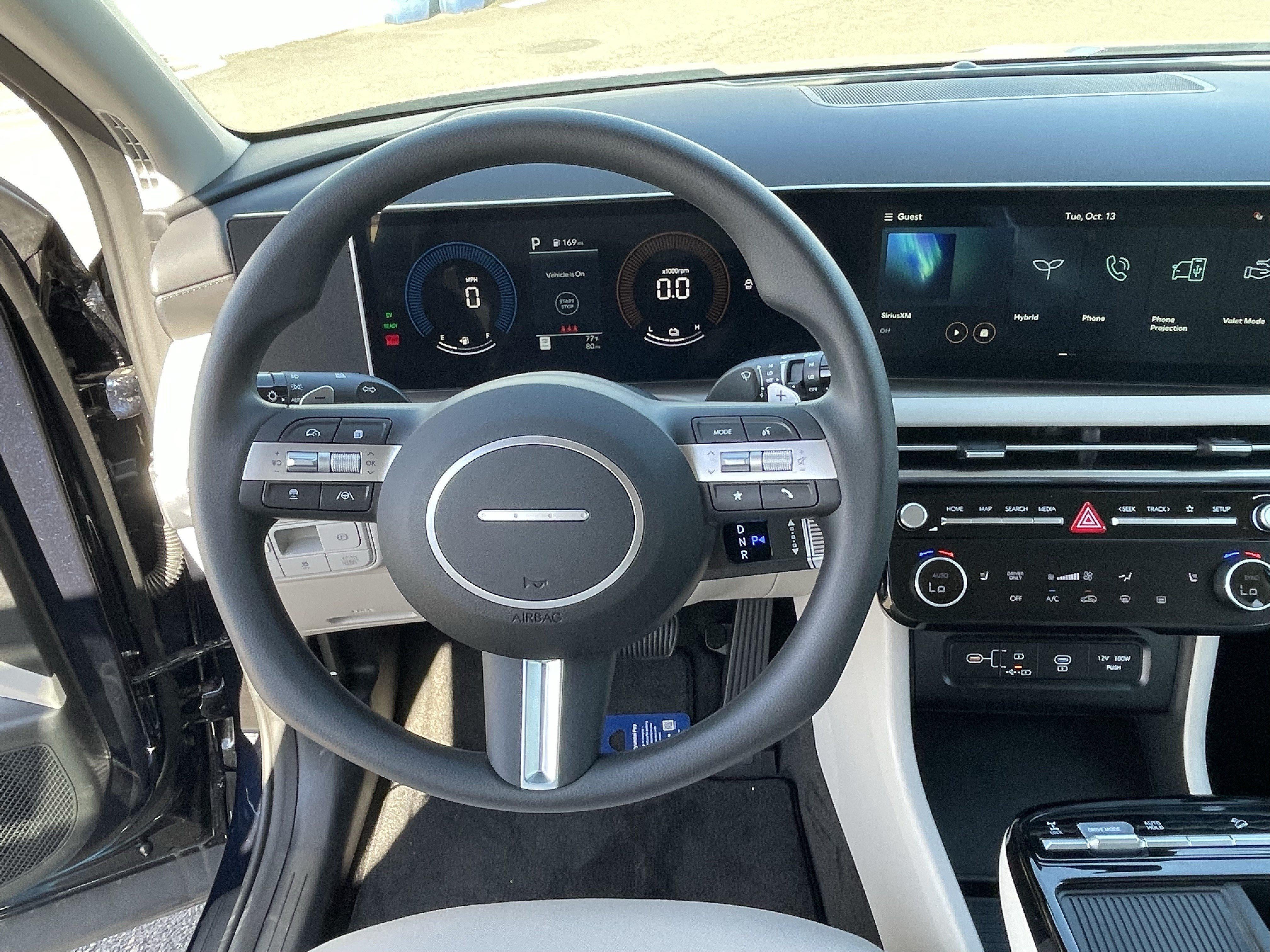 2026 Hyundai TUCSON HYBRID SEL AWD