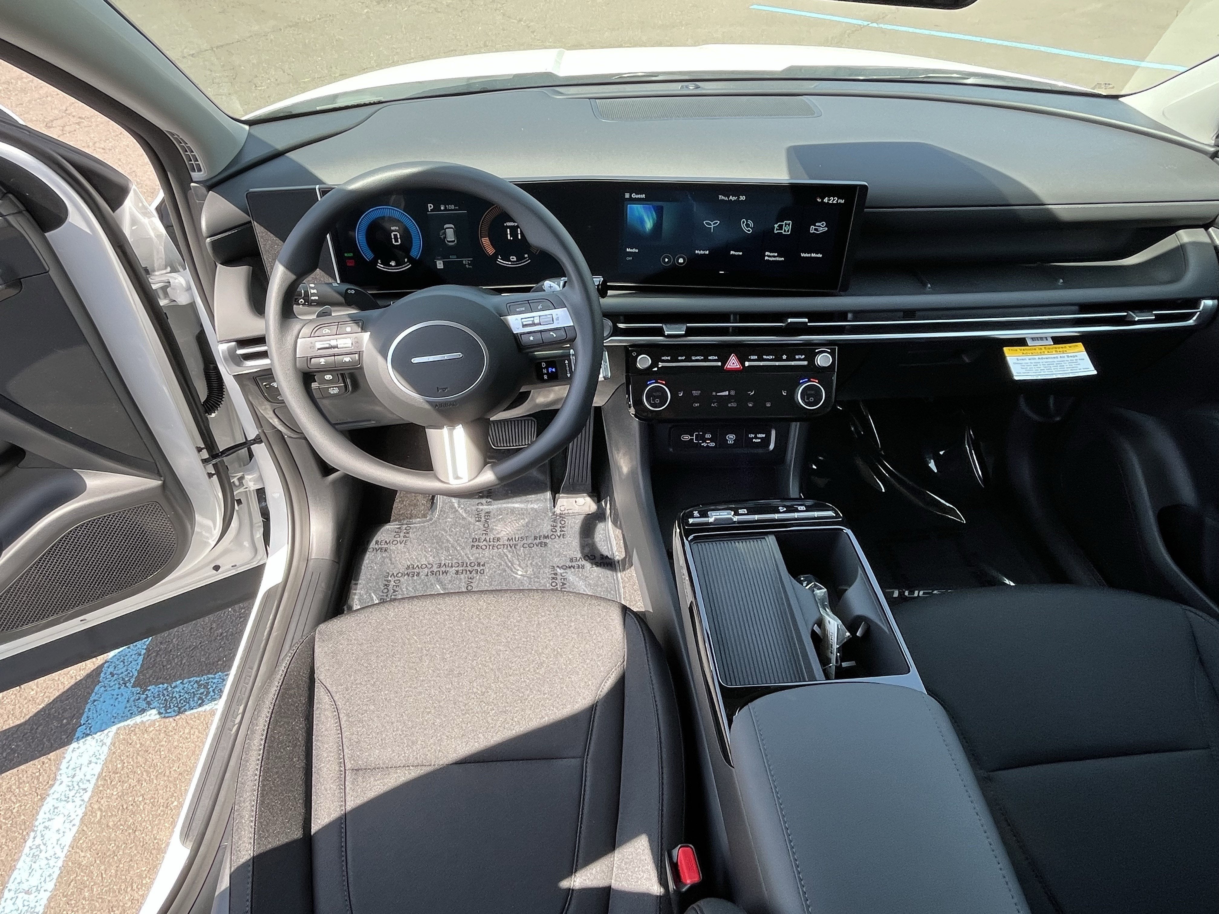 2026 Hyundai TUCSON HYBRID SEL AWD