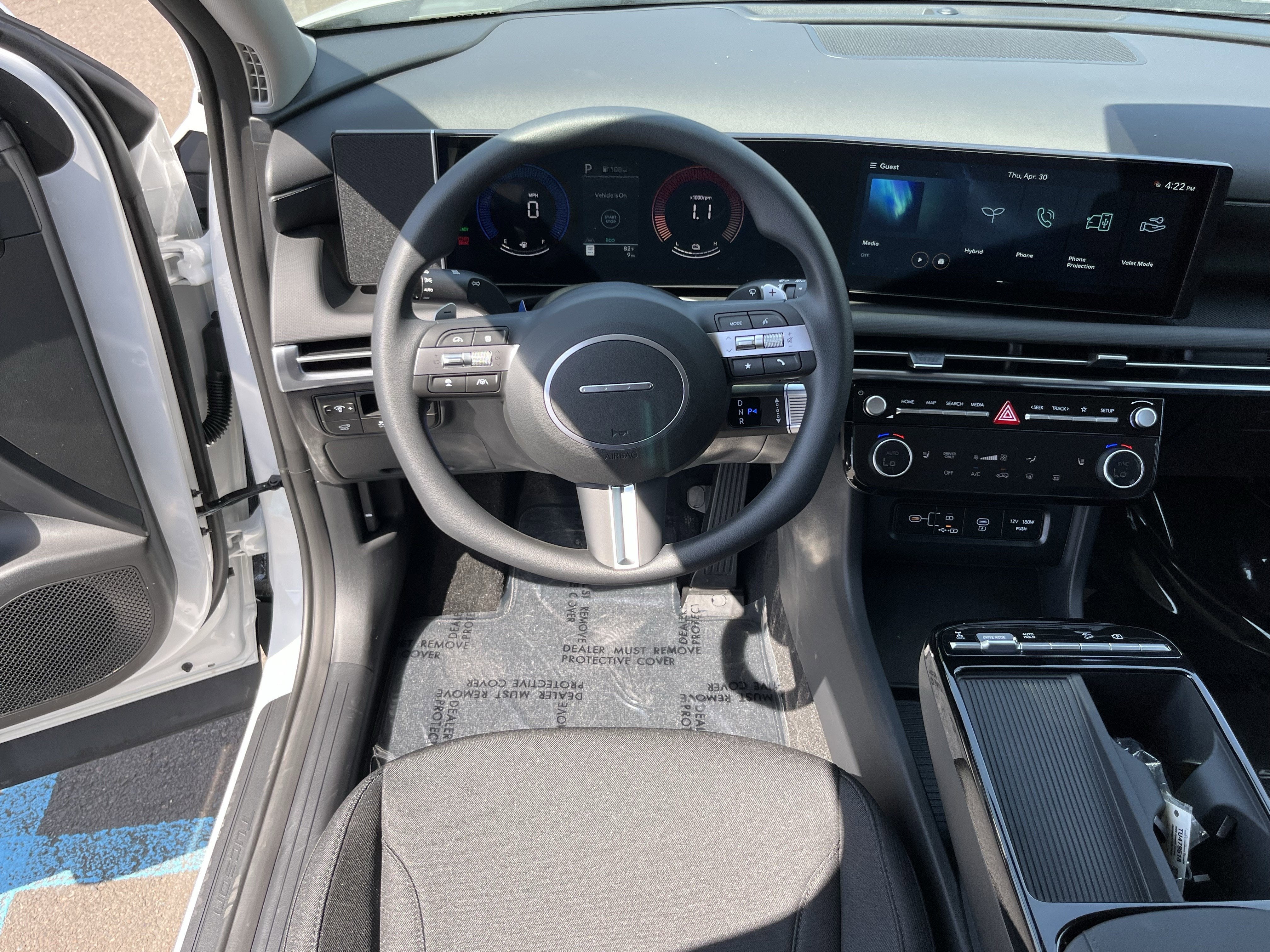 2026 Hyundai TUCSON HYBRID SEL AWD
