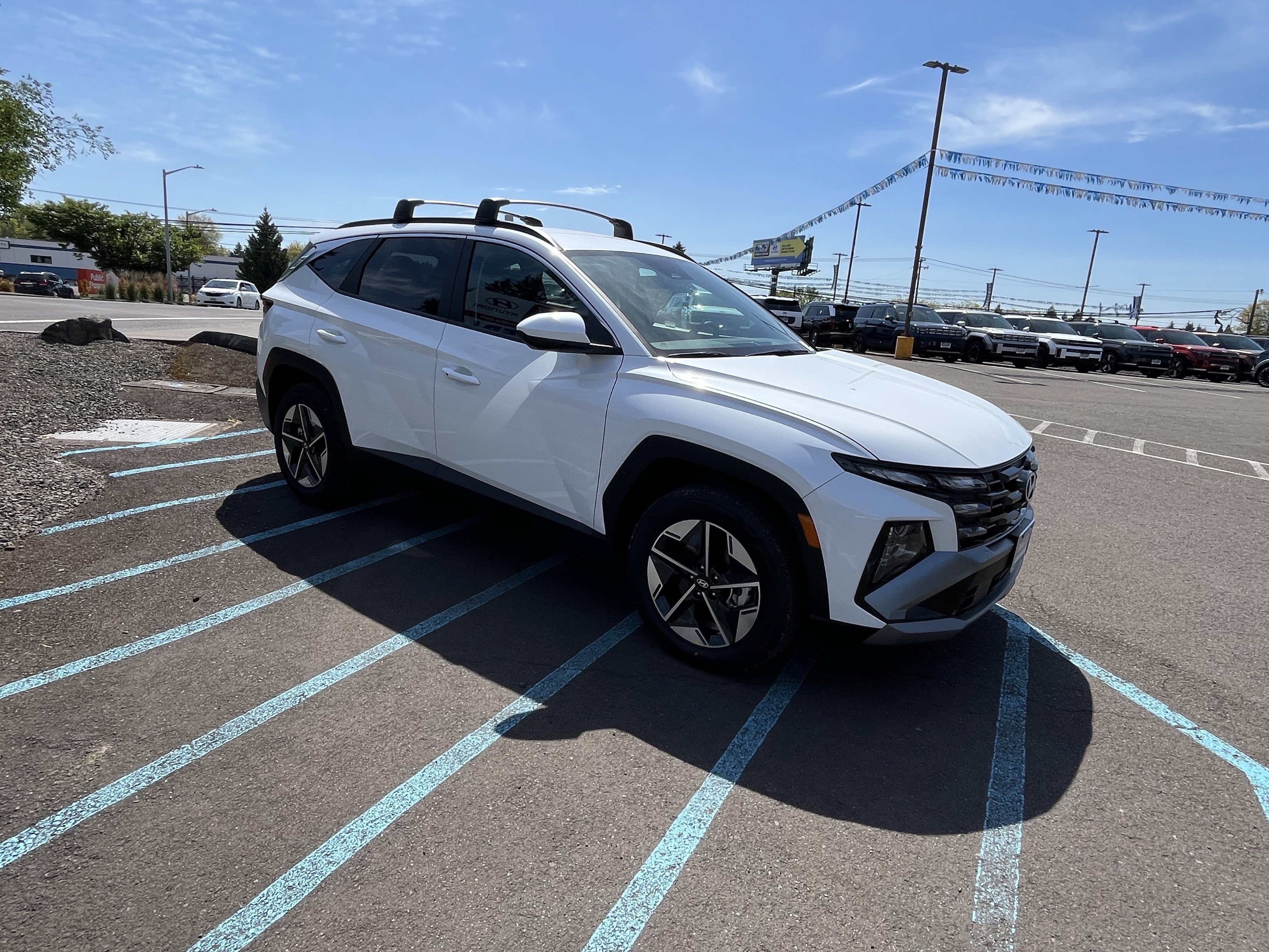 2026 Hyundai TUCSON HYBRID SEL AWD