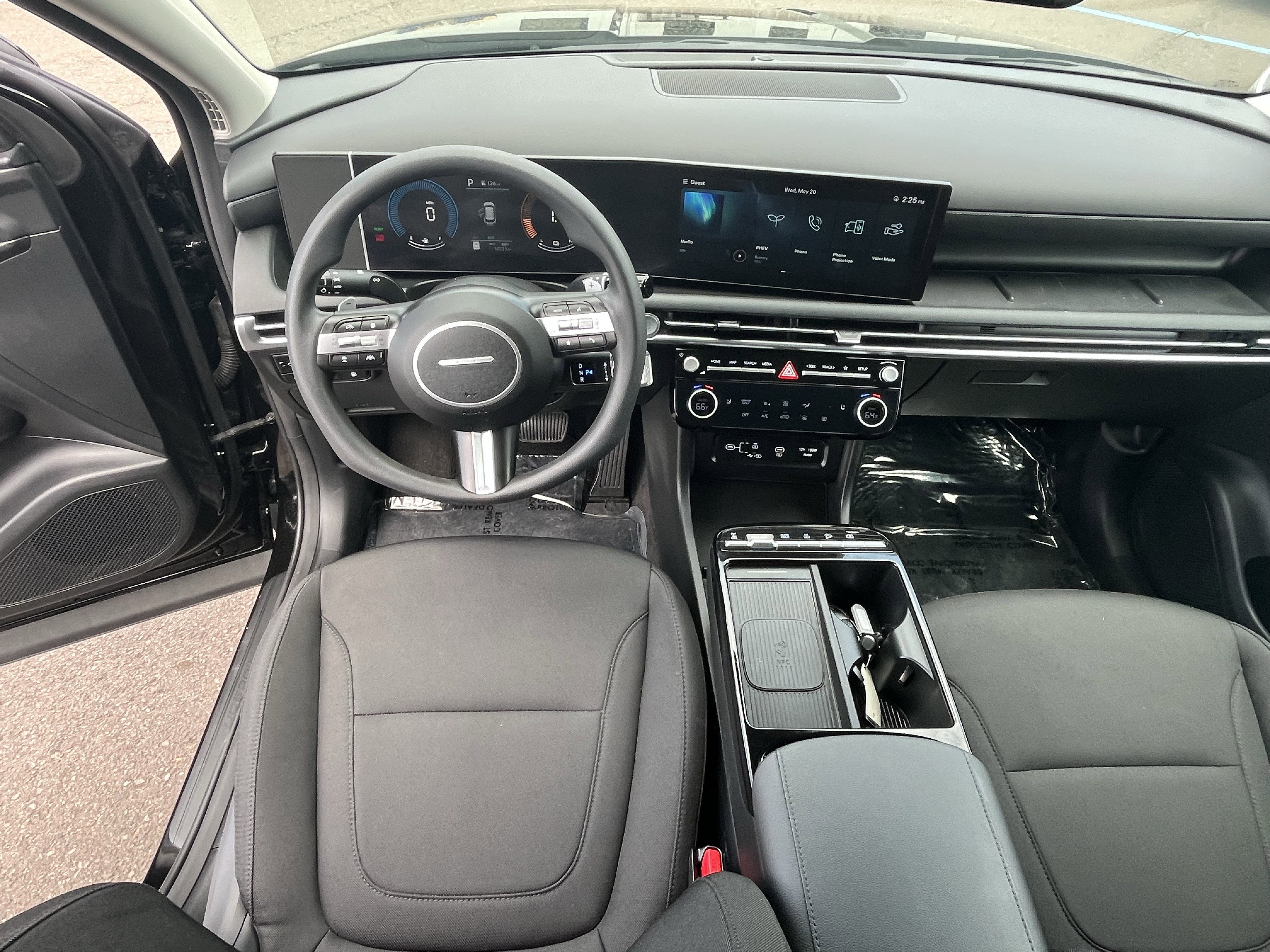 2025 Hyundai TUCSON PLUG-IN HYBRID SEL