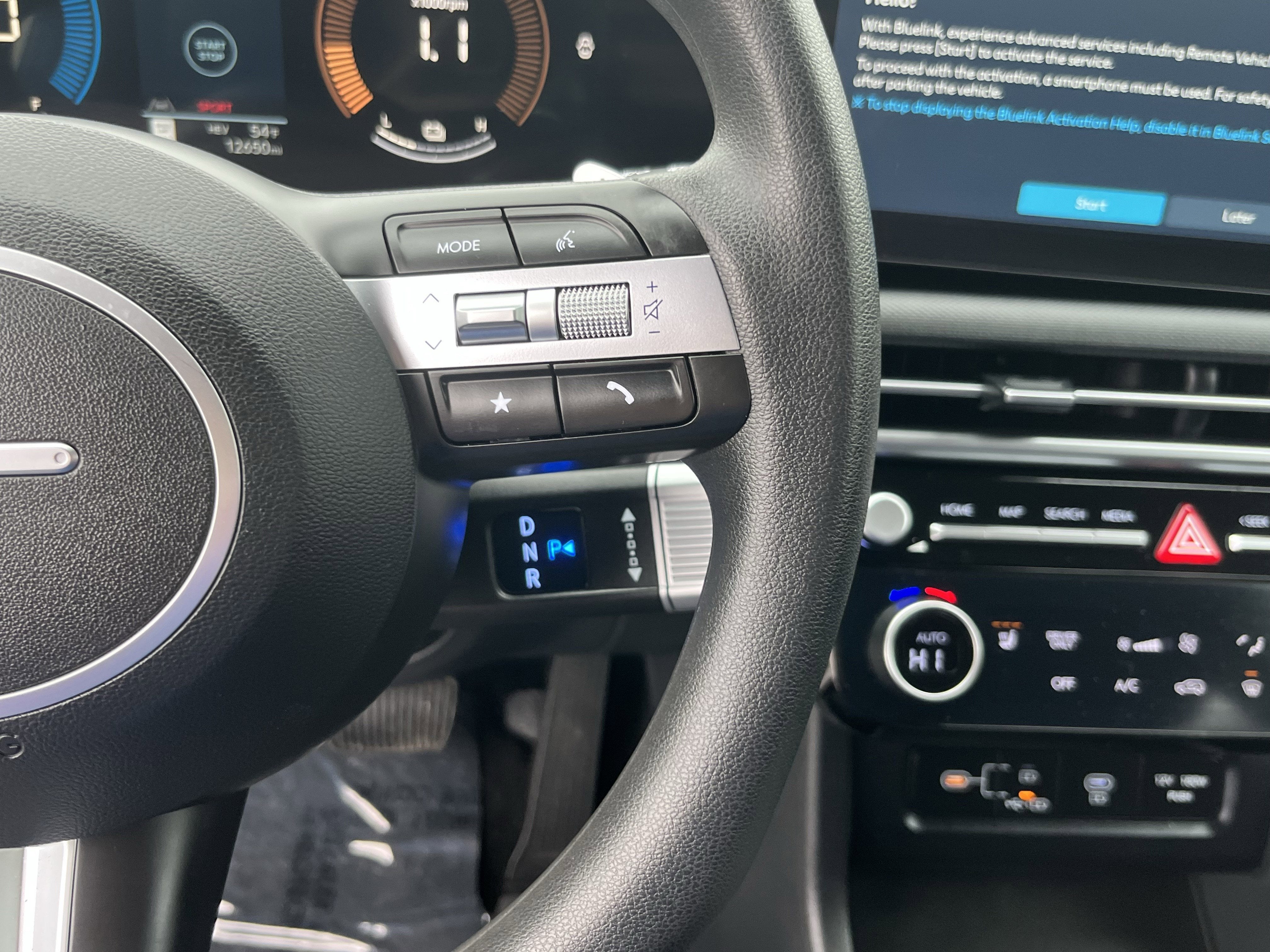 2025 Hyundai TUCSON PLUG-IN HYBRID SEL