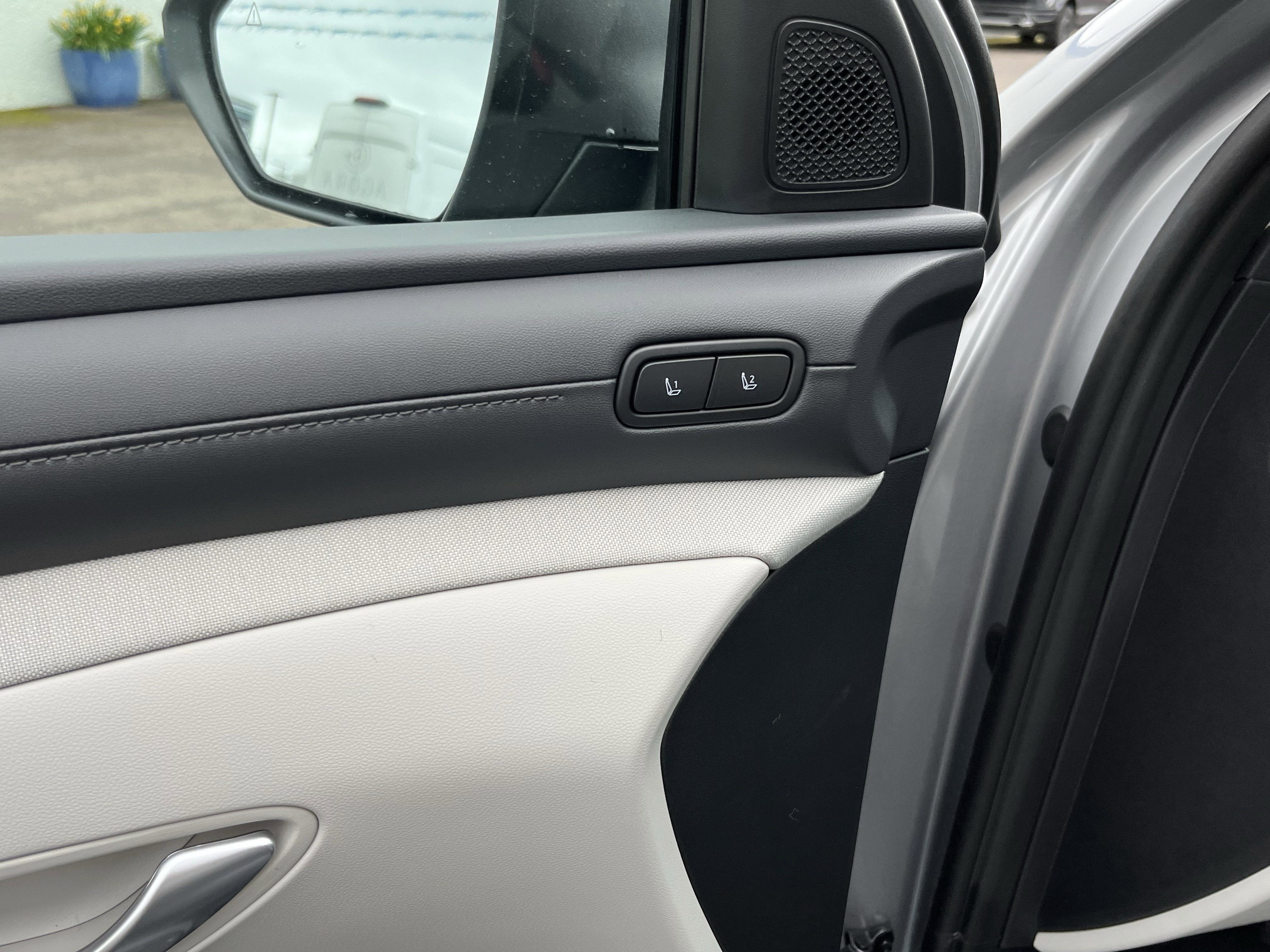 2026 Hyundai TUCSON PLUG-IN HYBRID Limited