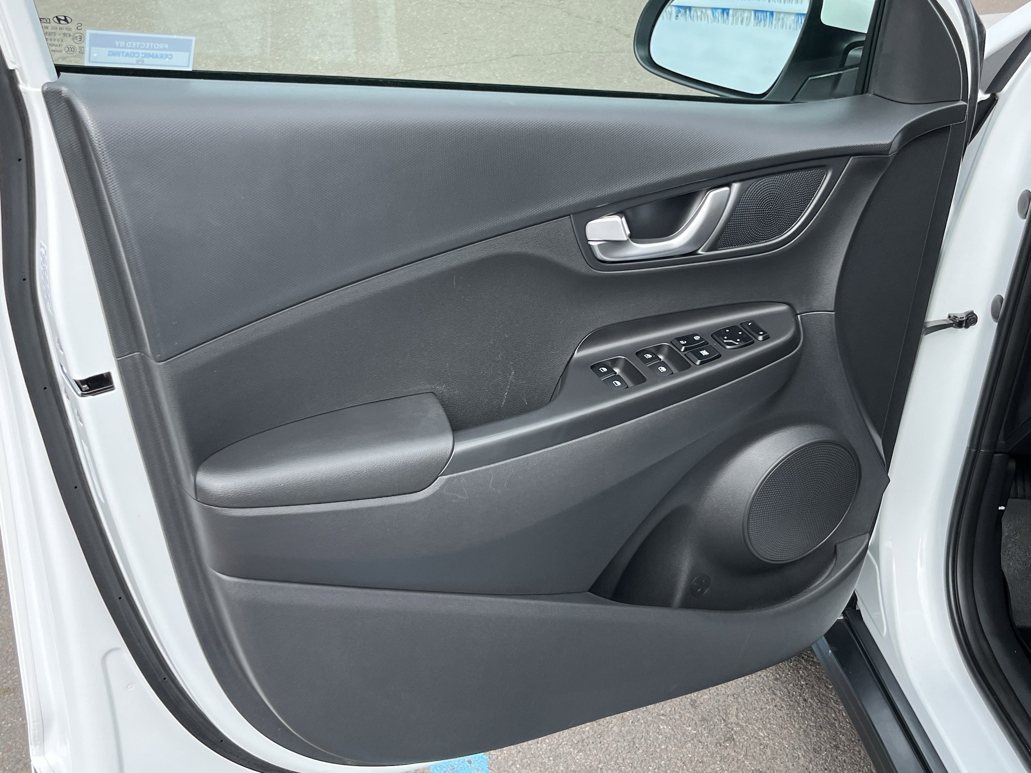 2023 Hyundai KONA ELECTRIC SEL