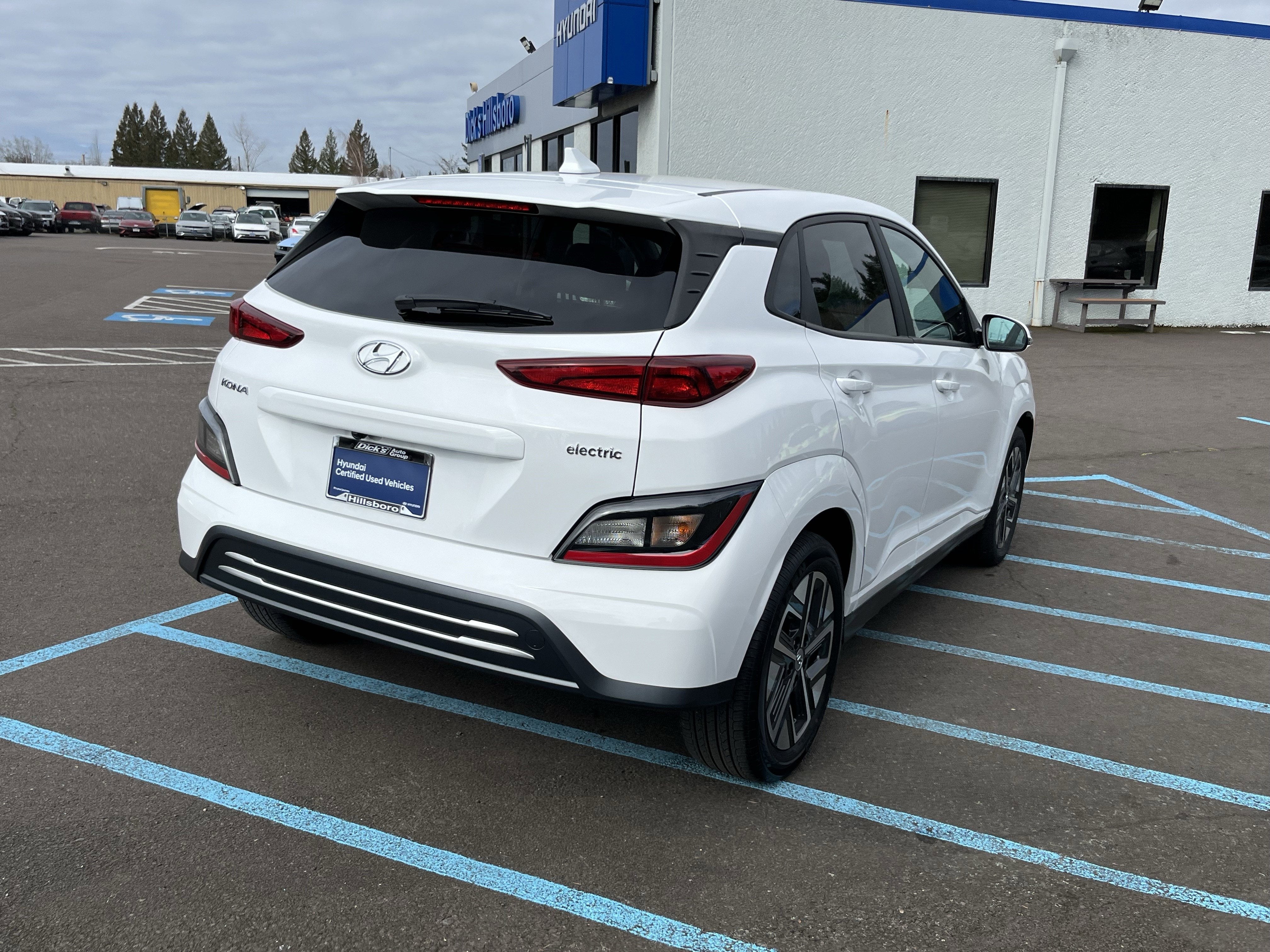 2023 Hyundai KONA ELECTRIC SEL