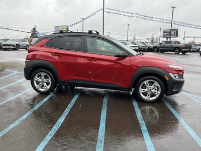 2022 Hyundai KONA SEL