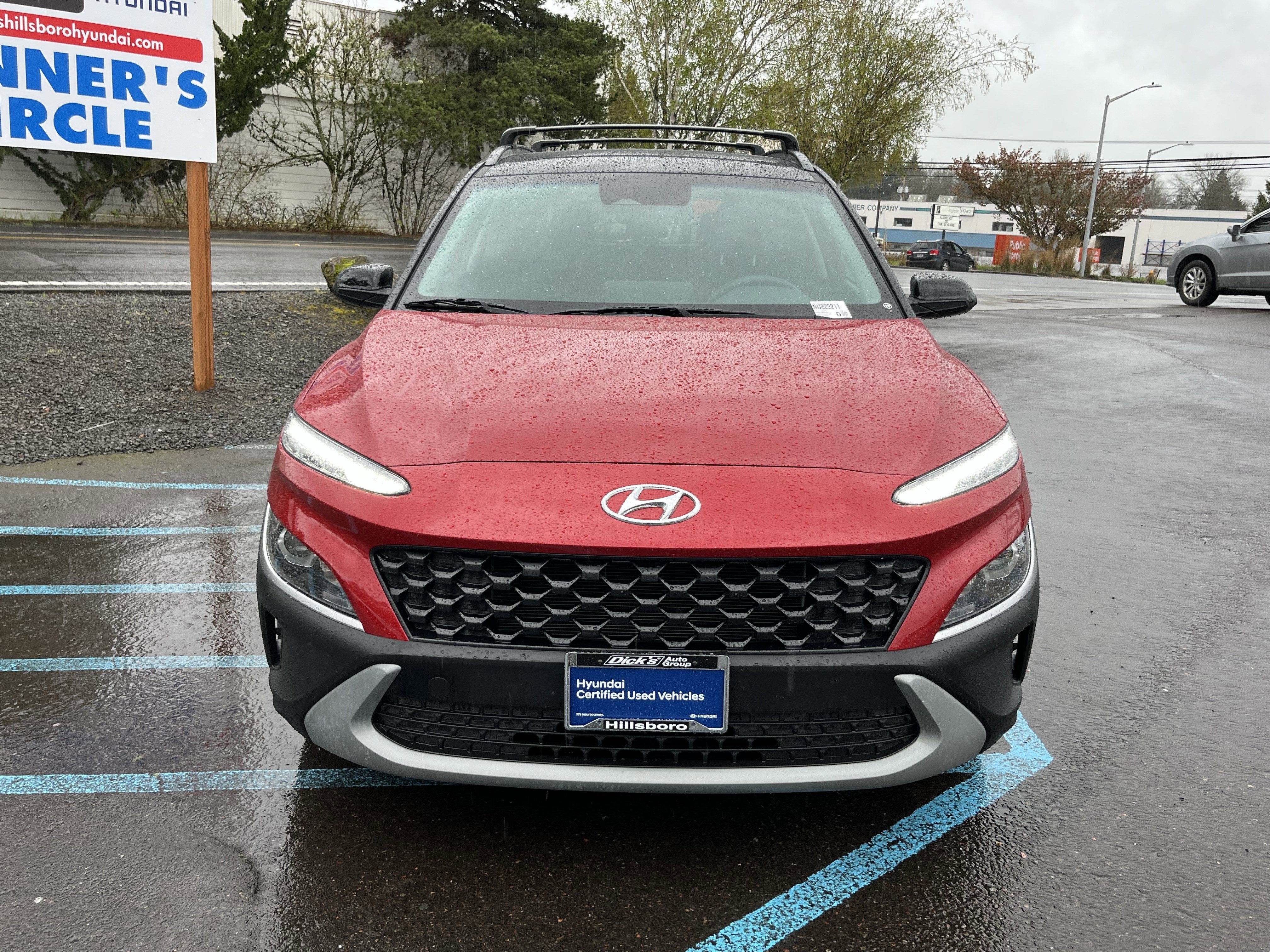 2022 Hyundai KONA SEL