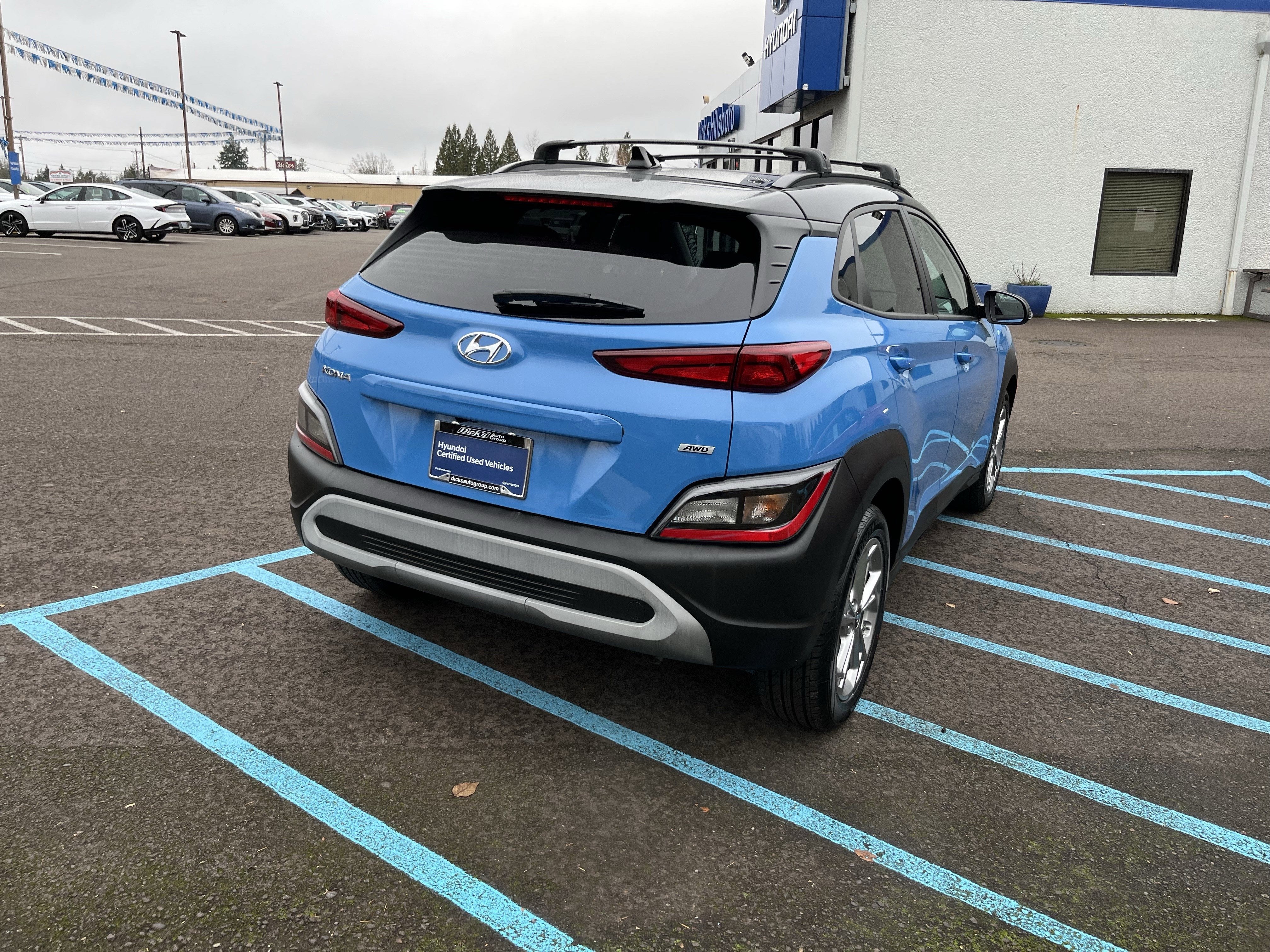 2023 Hyundai KONA SEL