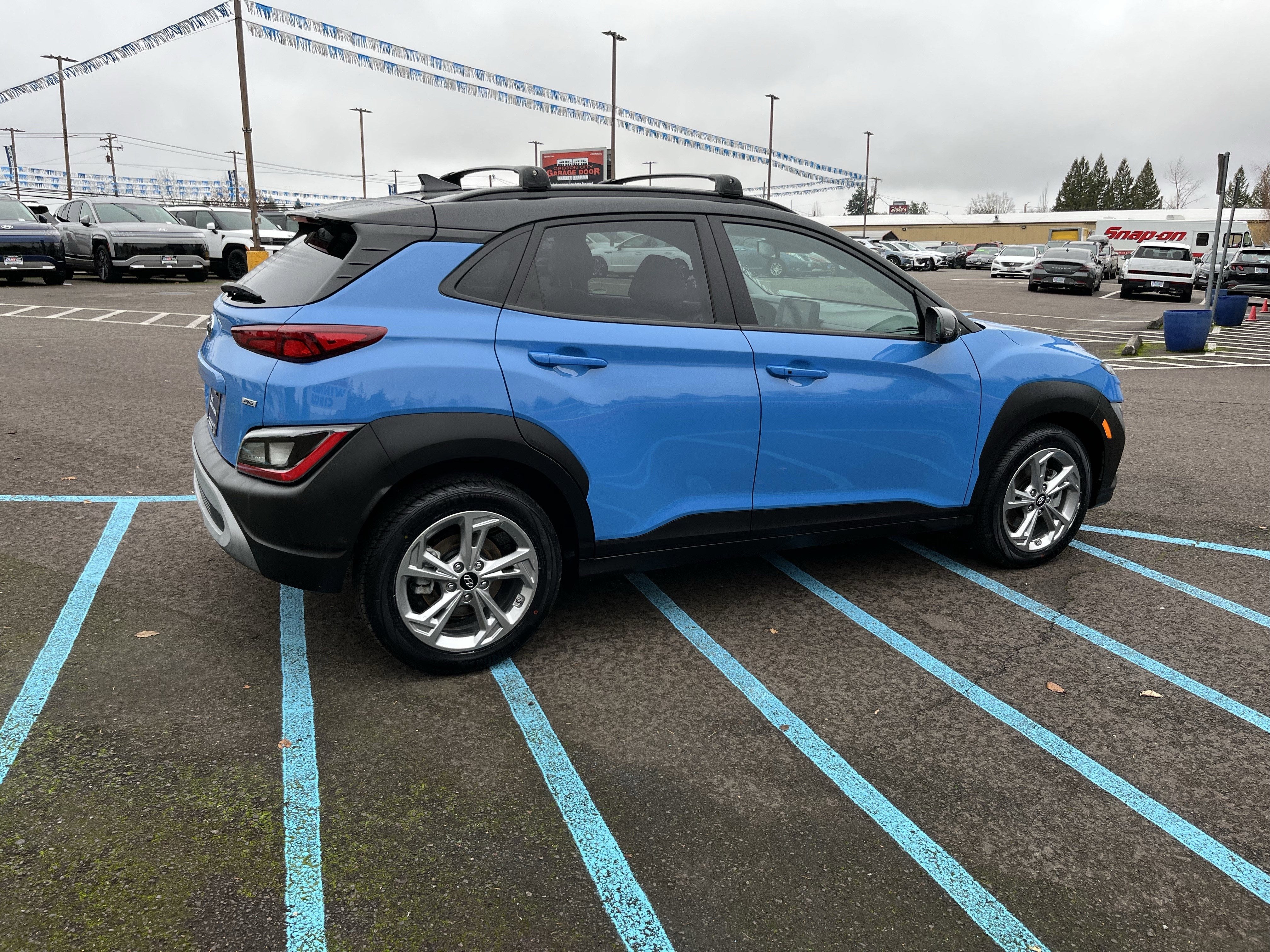 2023 Hyundai KONA SEL