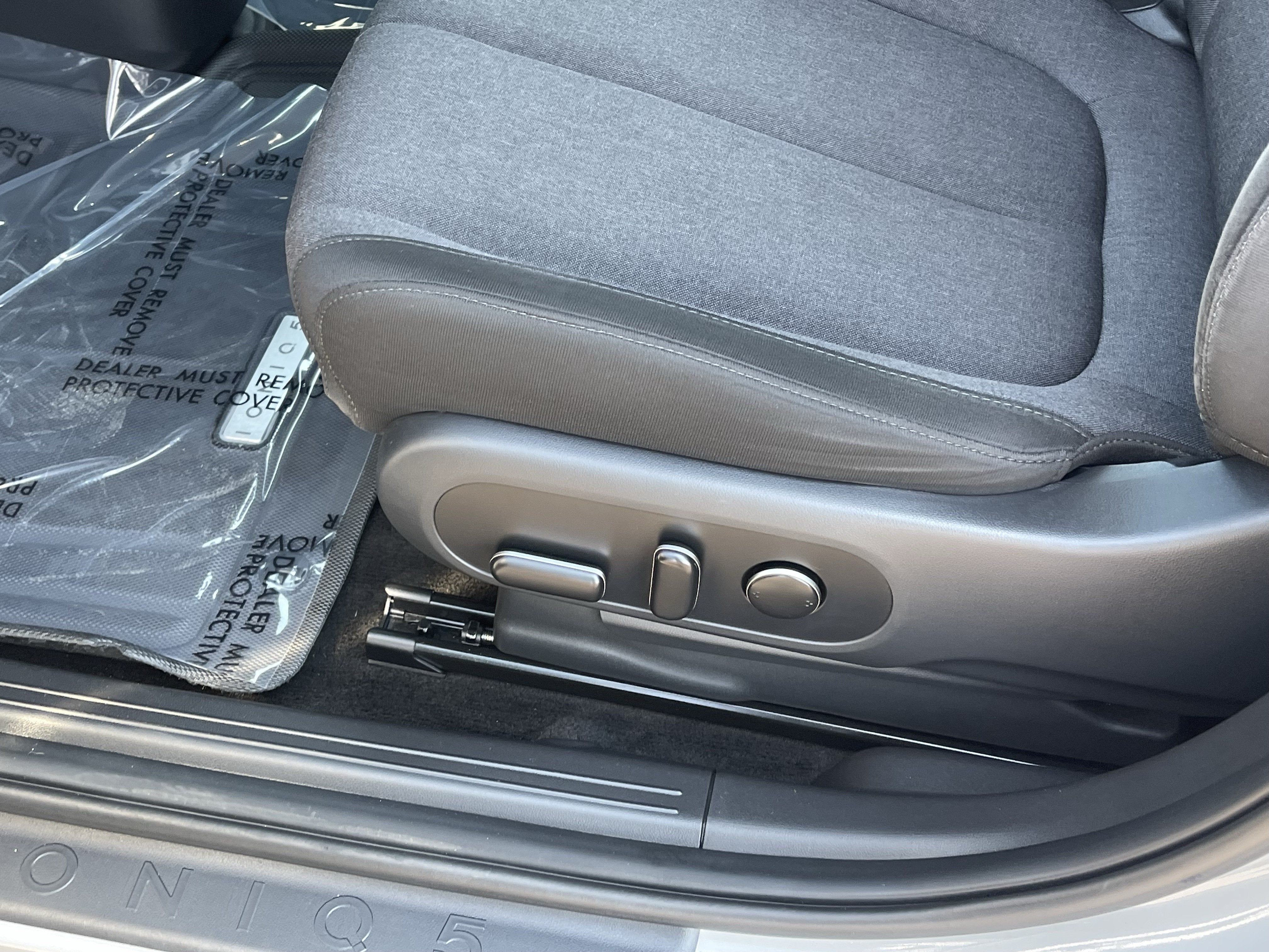 2024 Hyundai IONIQ 5 SE
