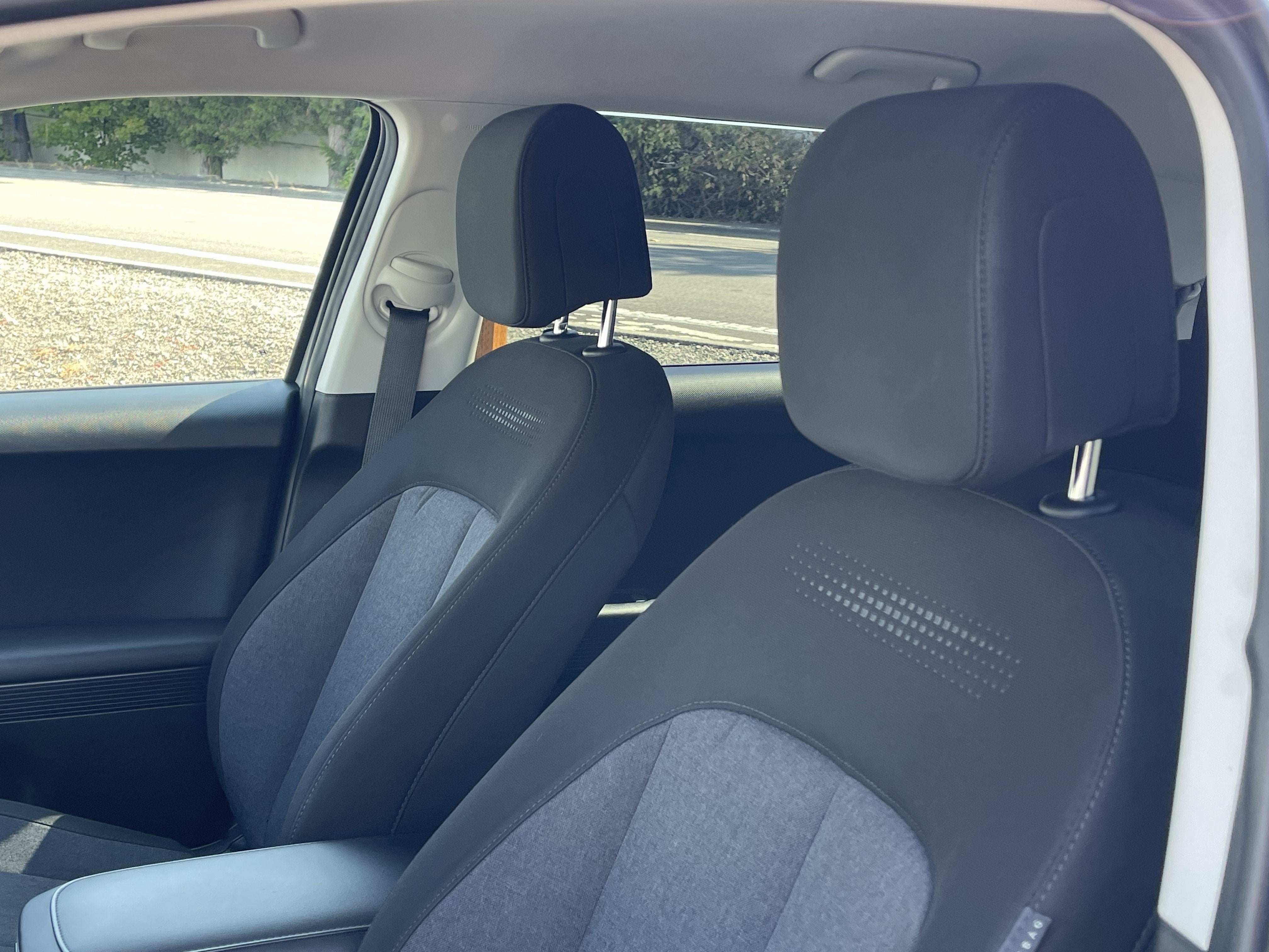 2024 Hyundai IONIQ 5 SE