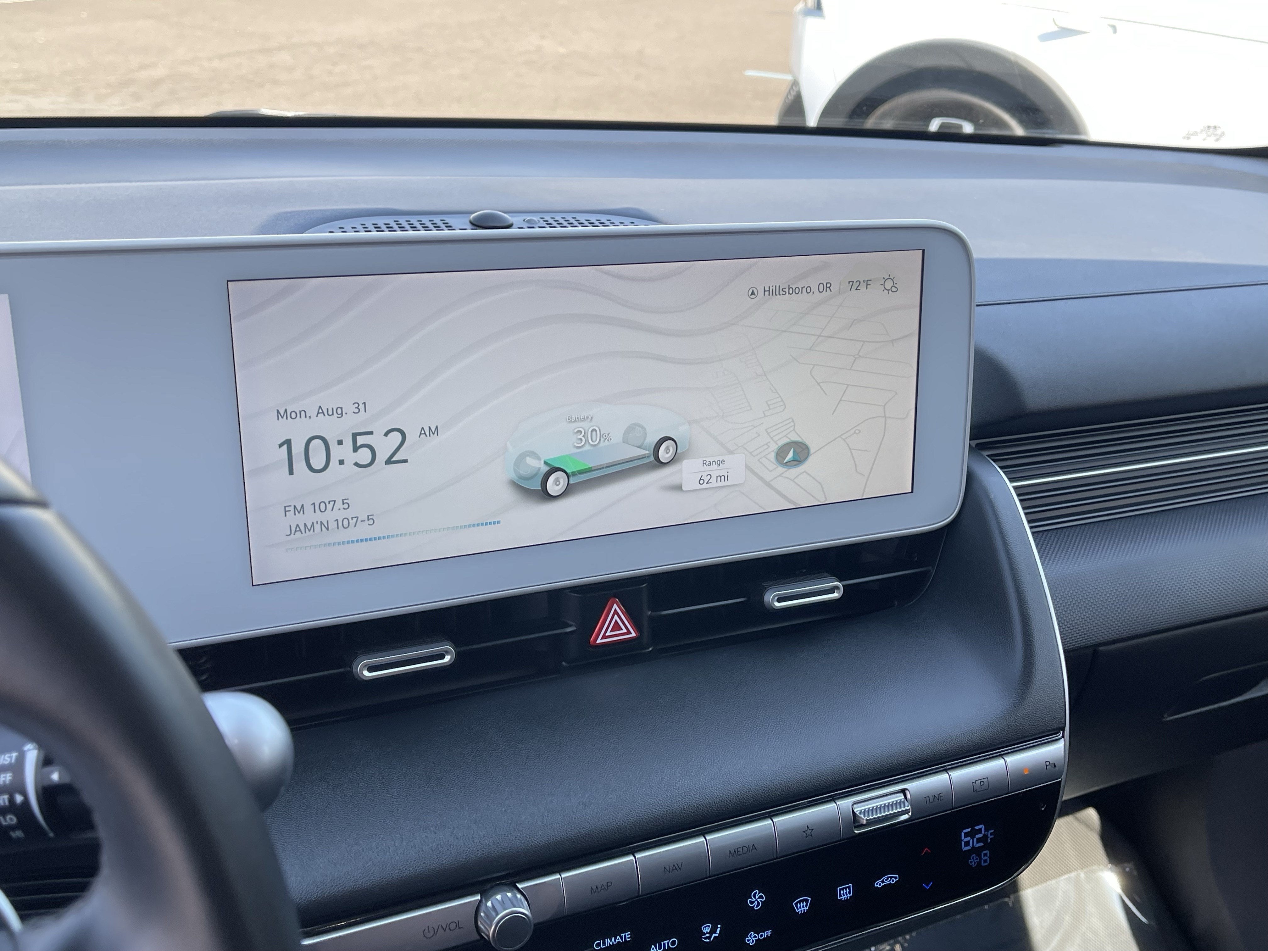 2024 Hyundai IONIQ 5 SE