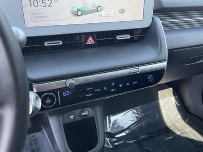 2024 Hyundai IONIQ 5 SE