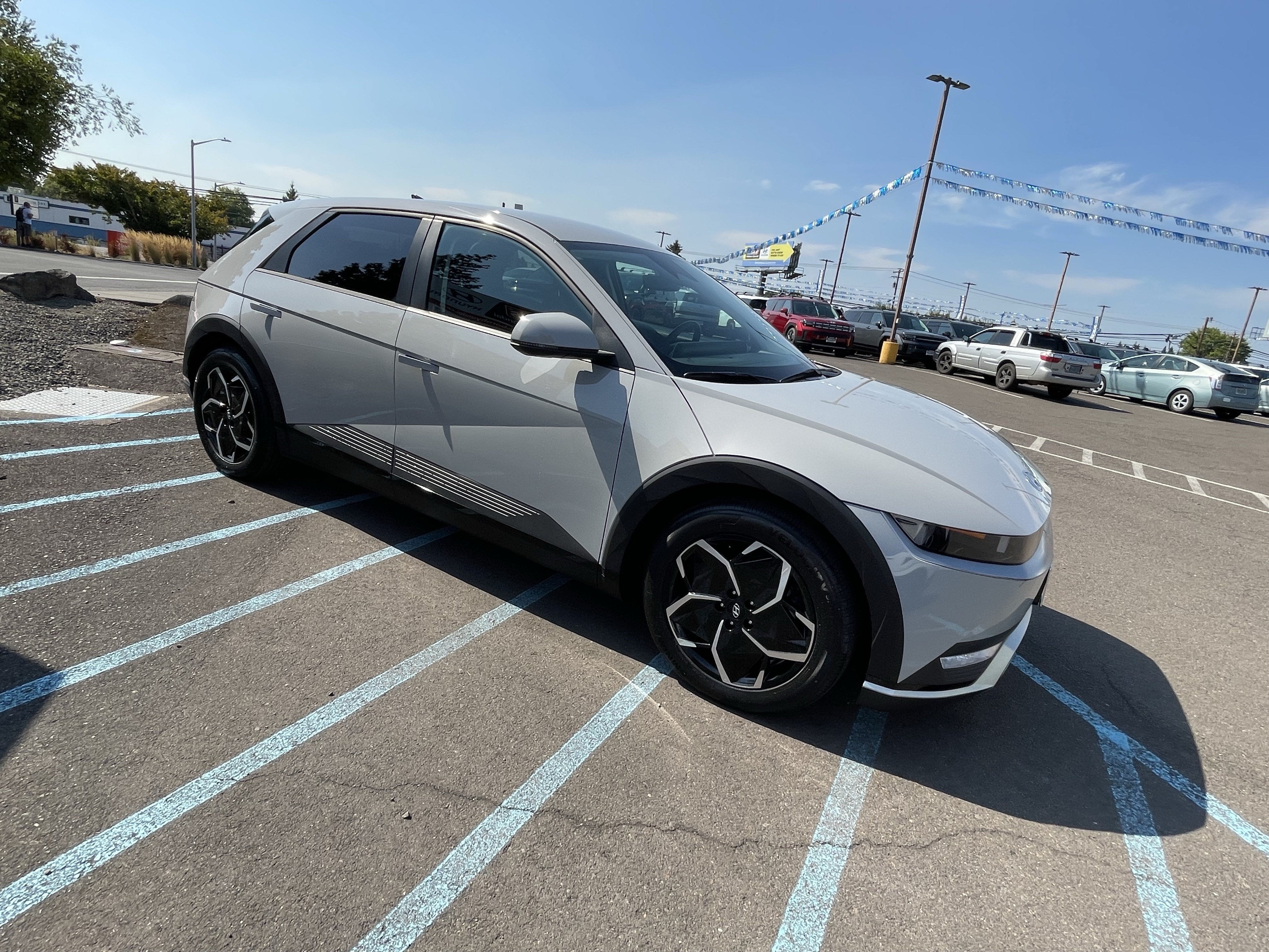 2024 Hyundai IONIQ 5 SE