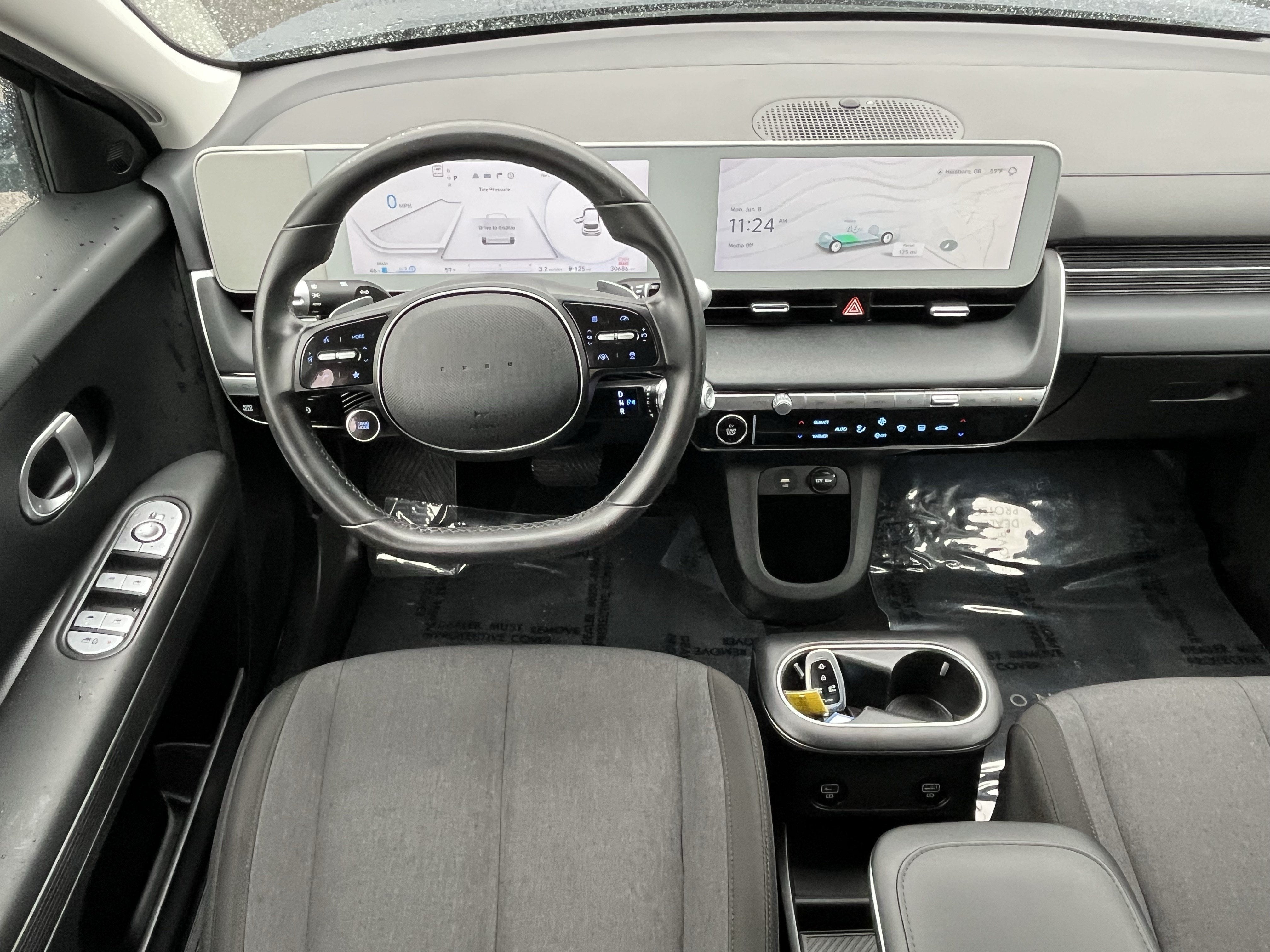 2024 Hyundai IONIQ 5 SE
