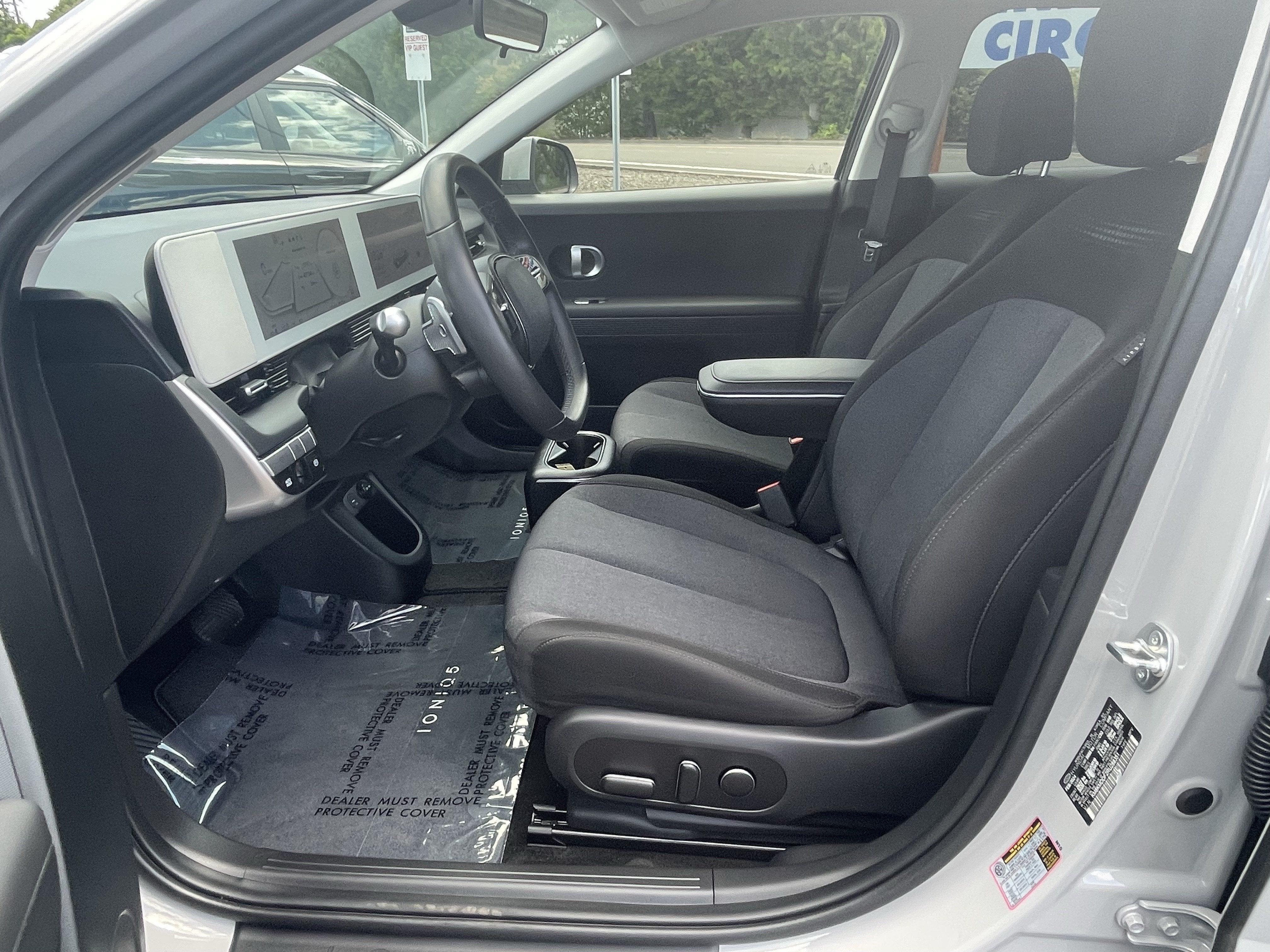 2024 Hyundai IONIQ 5 SE